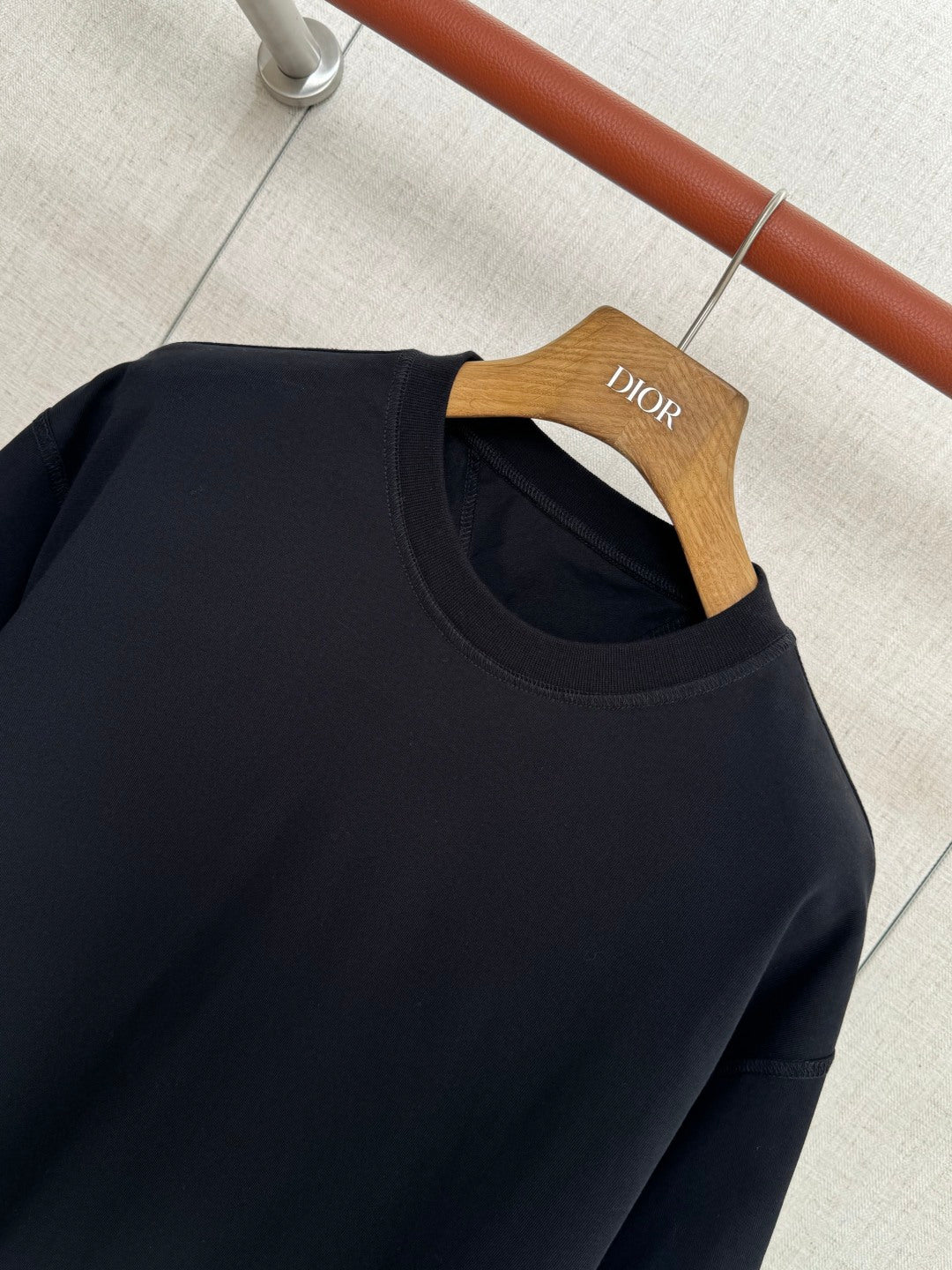 Dior – Schwarzes T-Shirt aus Baumwolle mit Brusttasche