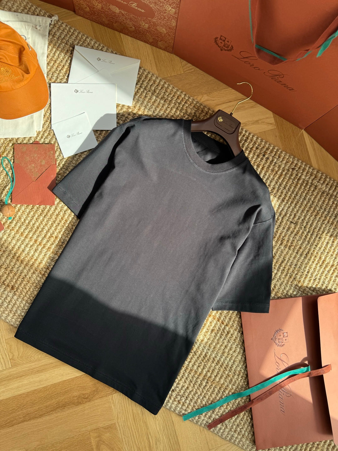 Dior – Schwarzes T-Shirt aus Baumwolle mit Brusttasche