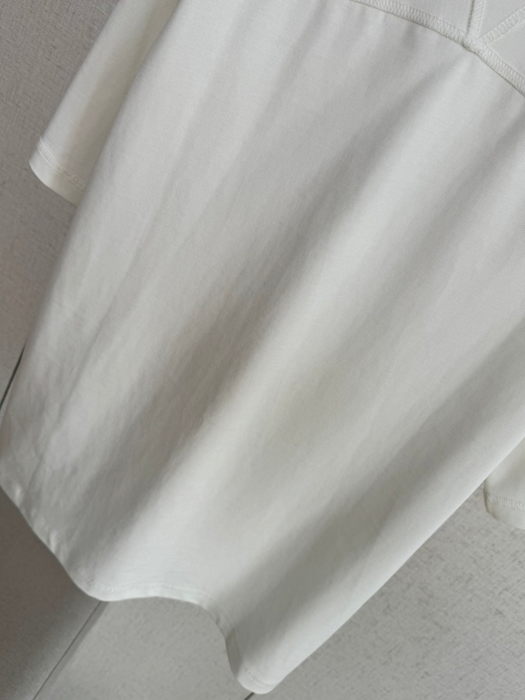 Dior – Weisses T-Shirt aus Baumwolle mit Brusttasche