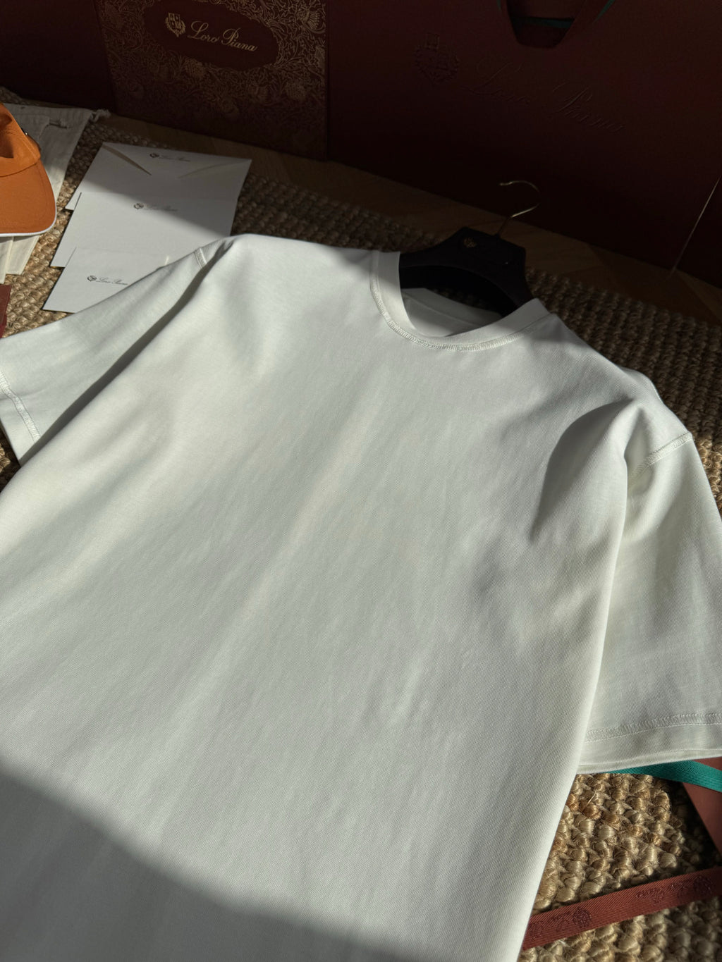 Dior – Weisses T-Shirt aus Baumwolle mit Brusttasche