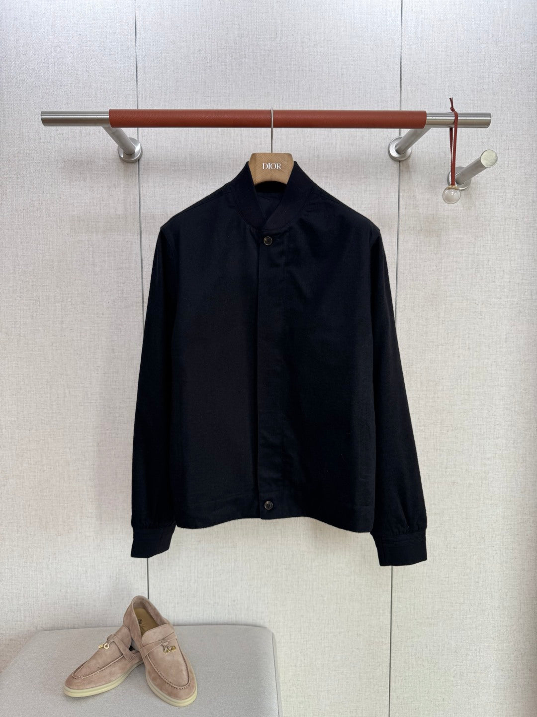 ZEGNA Schwarze Bomberjacke aus feiner Wolle mit elastischem Bund