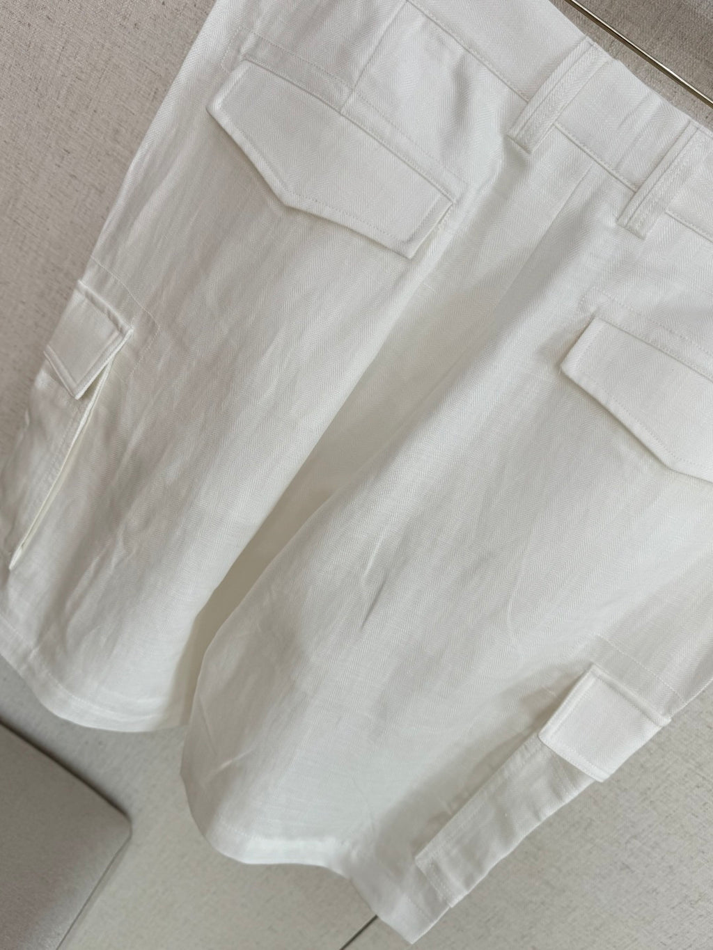 Brunello Cucinelli Cargo-Shorts in Weiß aus leichtem Stoff