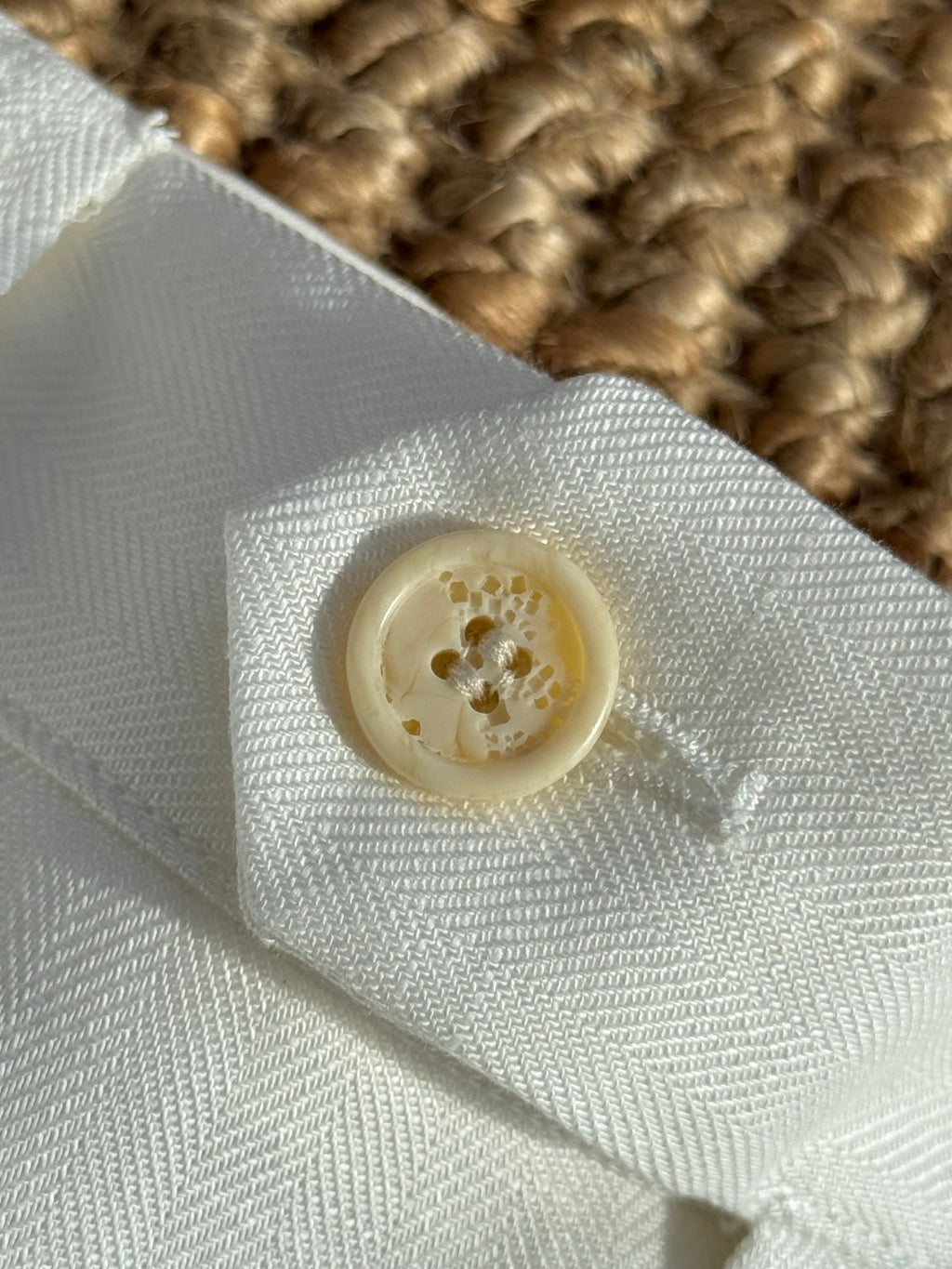 Brunello Cucinelli Cargo-Shorts in Weiß aus leichtem Stoff