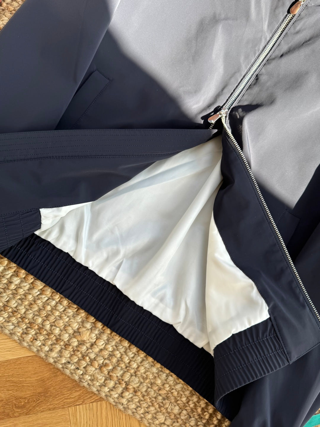 Brunello Cucinelli Dunkelblaue Herren-Stehkragenjacke – Leichte Übergangsjacke