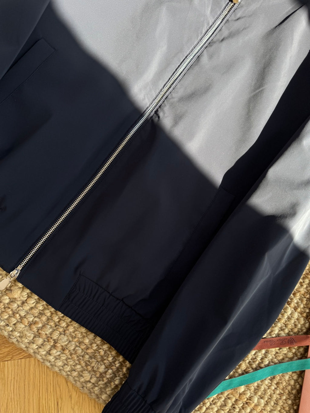 Brunello Cucinelli Dunkelblaue Herren-Stehkragenjacke – Leichte Übergangsjacke