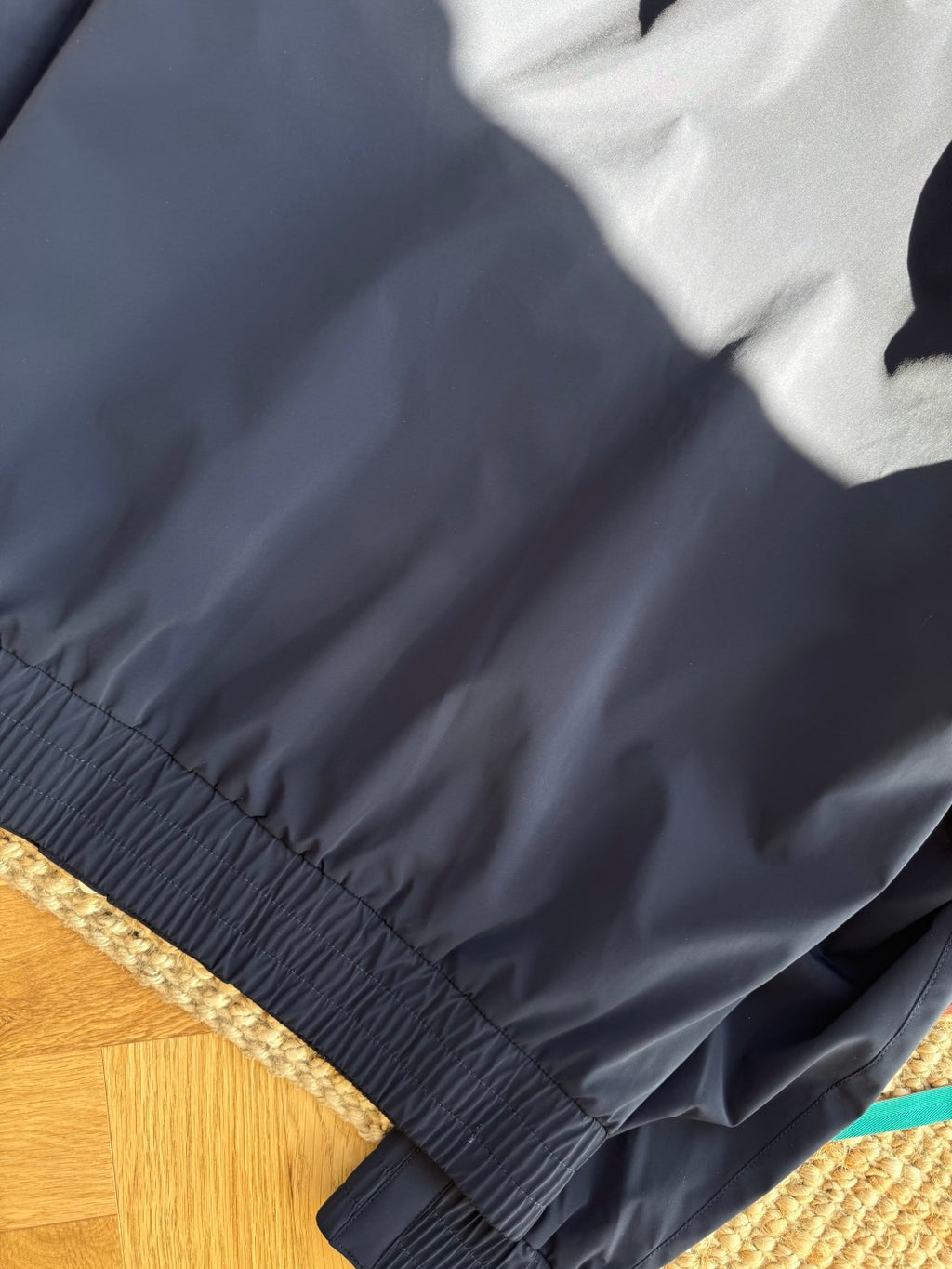 Brunello Cucinelli Dunkelblaue Herren-Stehkragenjacke – Leichte Übergangsjacke