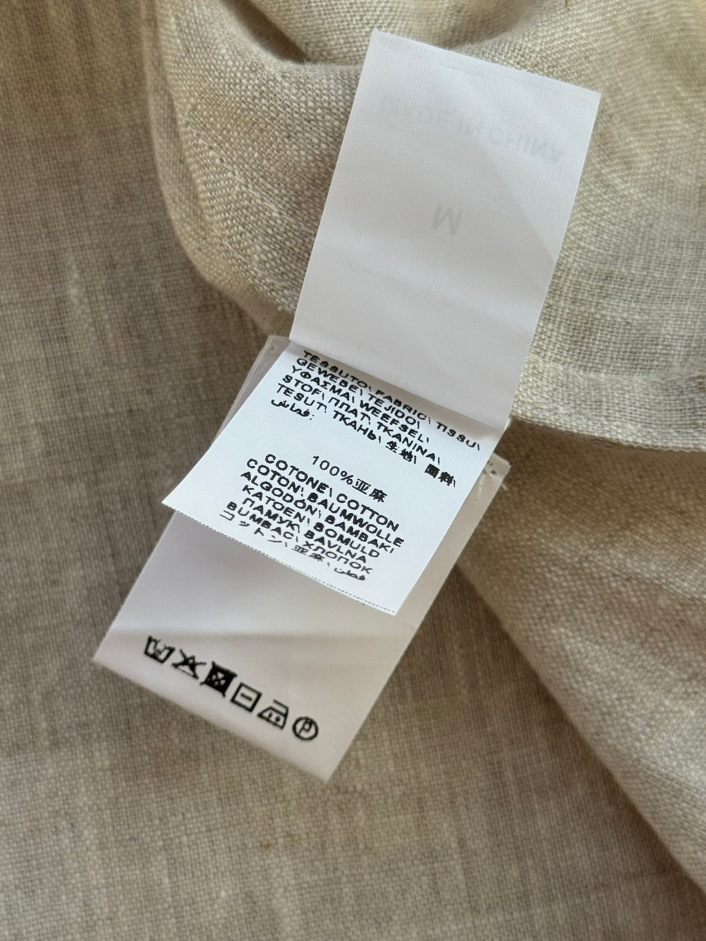 Brunello Cucinelli Hemd in Hellbeige aus leichtem Stoff mit vier Fronttaschen