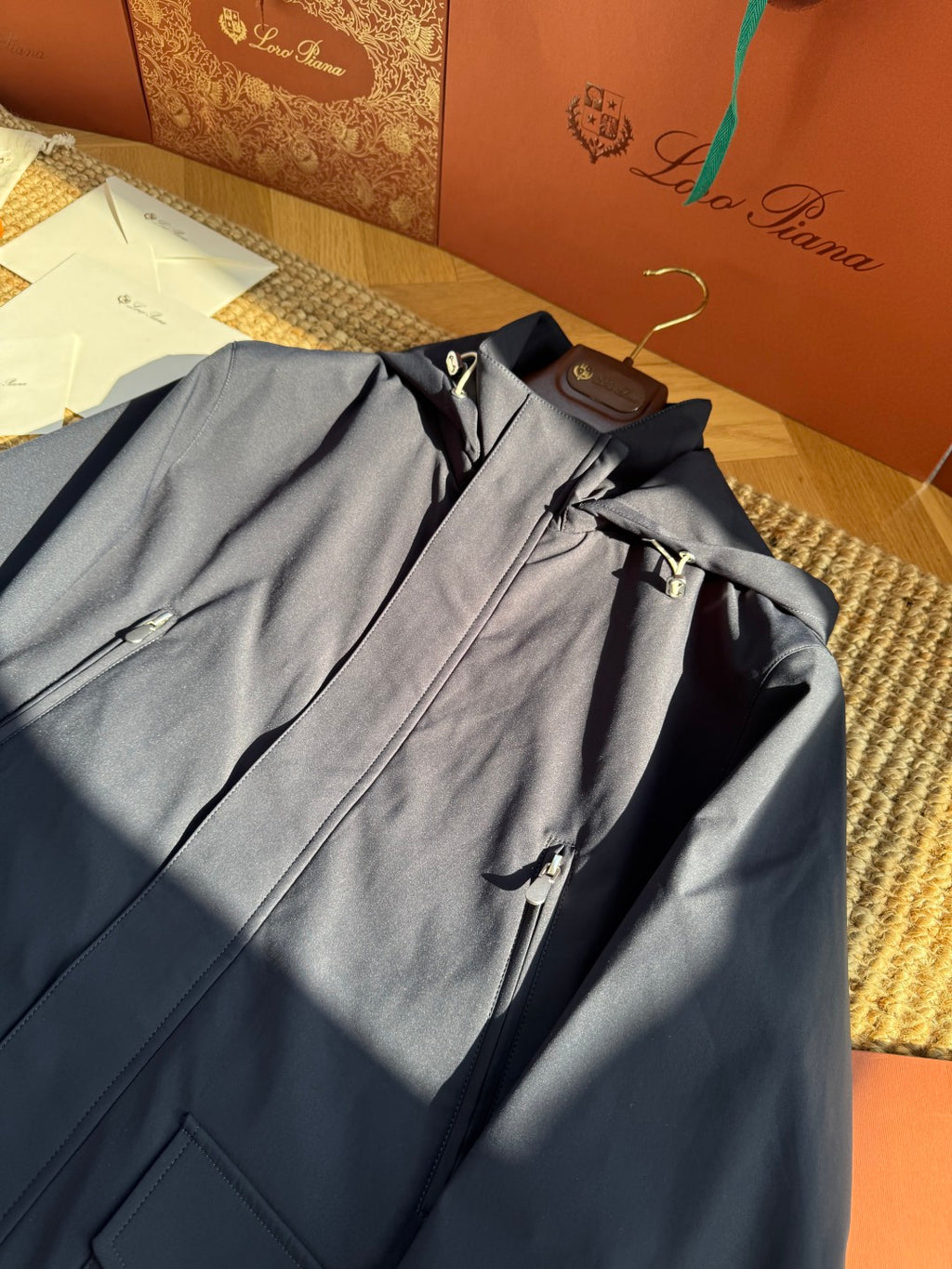 Brunello Cucinelli Outdoor-Jacke mit Kapuze – Navy Blau