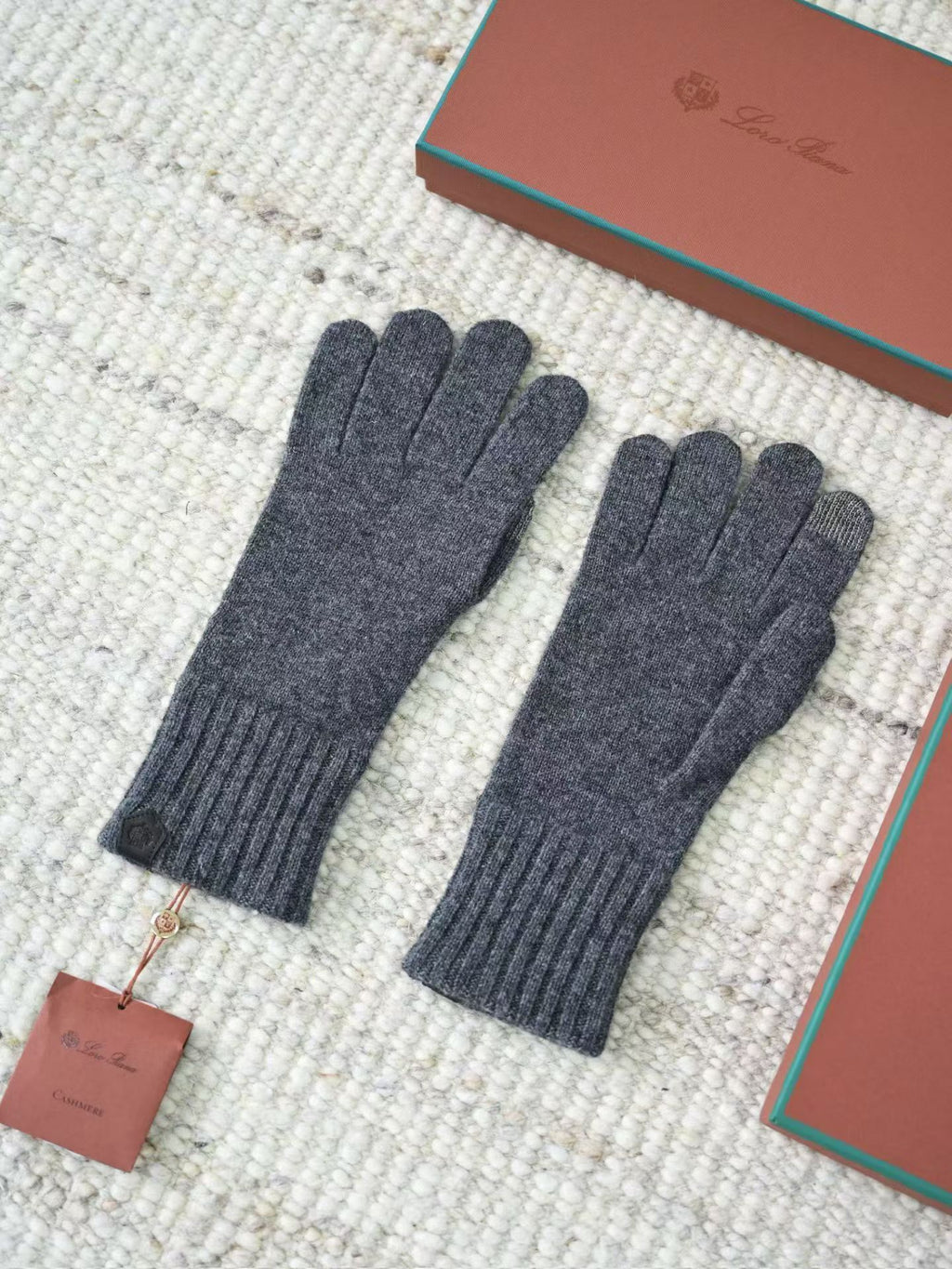 Gloves - Grey