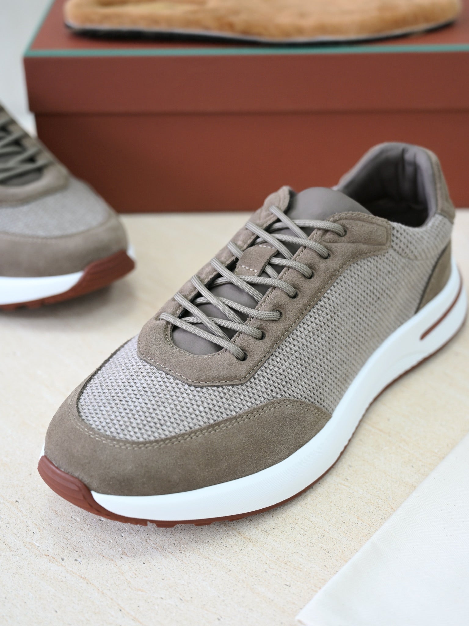 Sneaker - GreyWhite