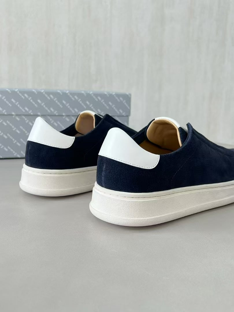 Kiton Slip-On Sneaker in Dunkelblau – Bequeme Freizeit-Schuhe mit sportlichem Design
