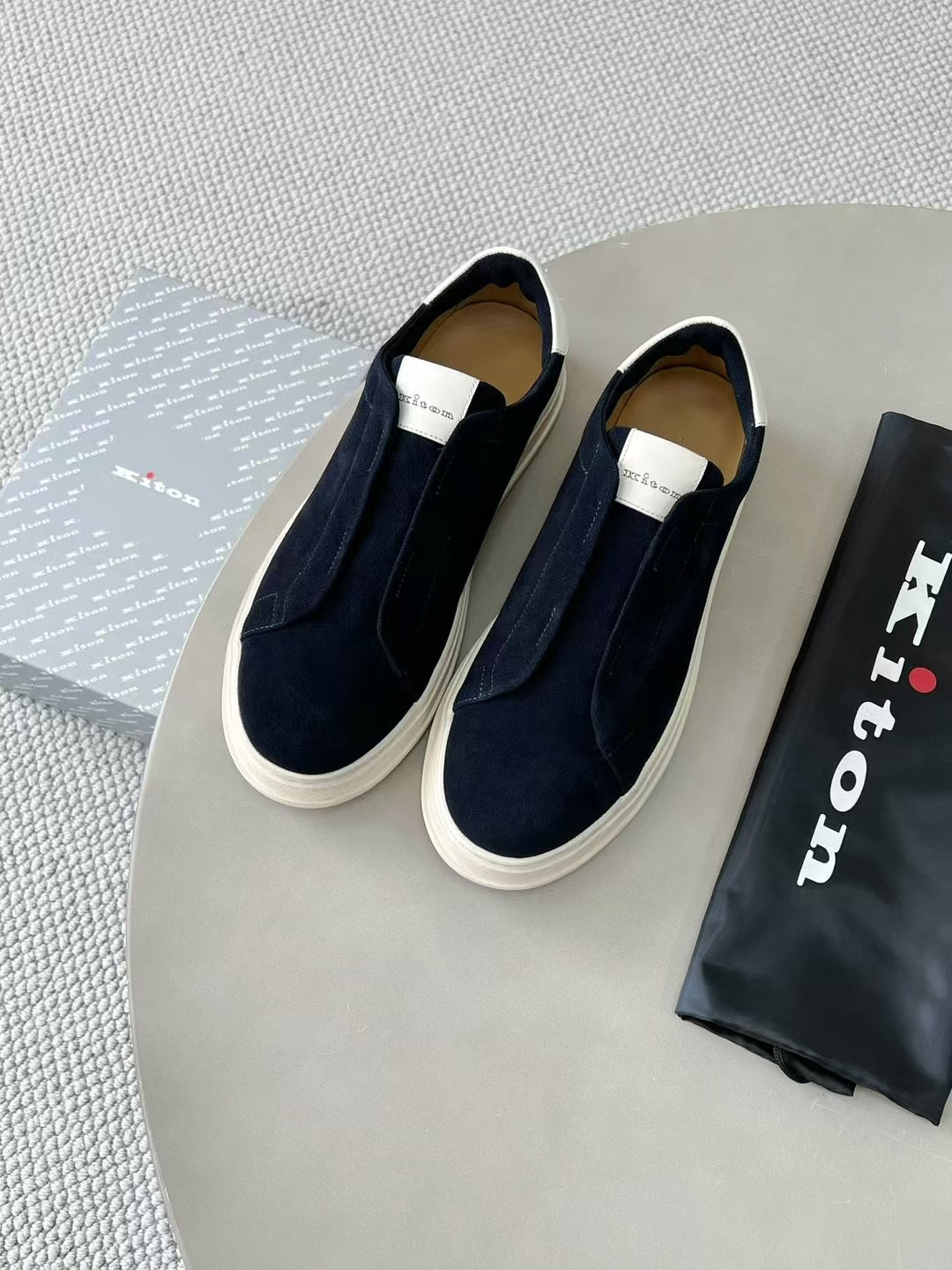 Kiton Slip-On Sneaker in Dunkelblau – Bequeme Freizeit-Schuhe mit sportlichem Design