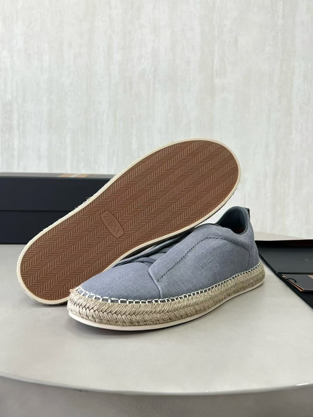ZEGNA Espadrille Sneaker aus Canvas – Sommer Slipper in Hellgrau