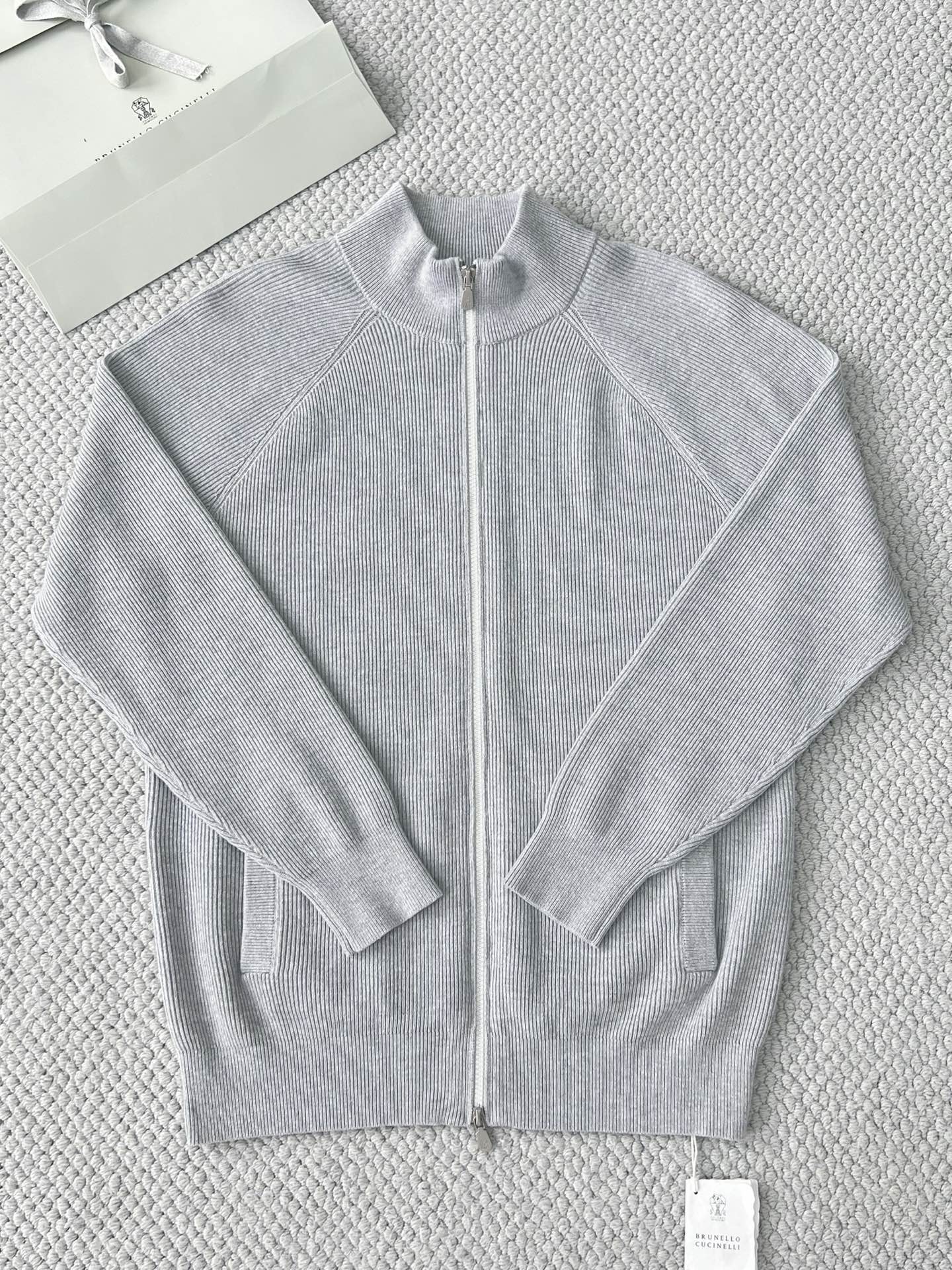 Brunello Cucinelli Herren-Strickjacke mit Zipper Hellgrau