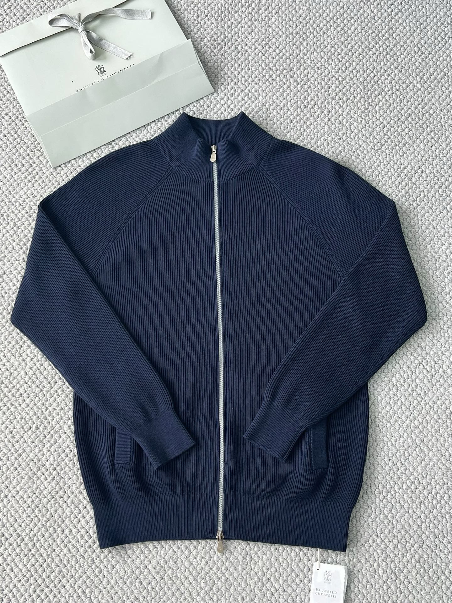 Brunello Cucinelli Herren-Strickjacke mit Reissverschluss Marineblau