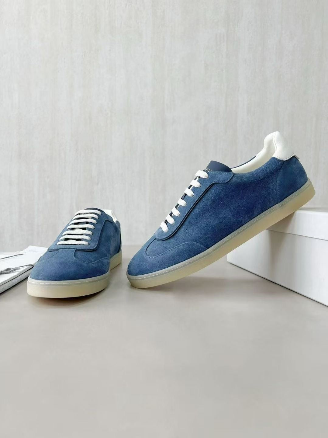 Brunello Cucinelli Herren-Sneaker aus Veloursleder Blau