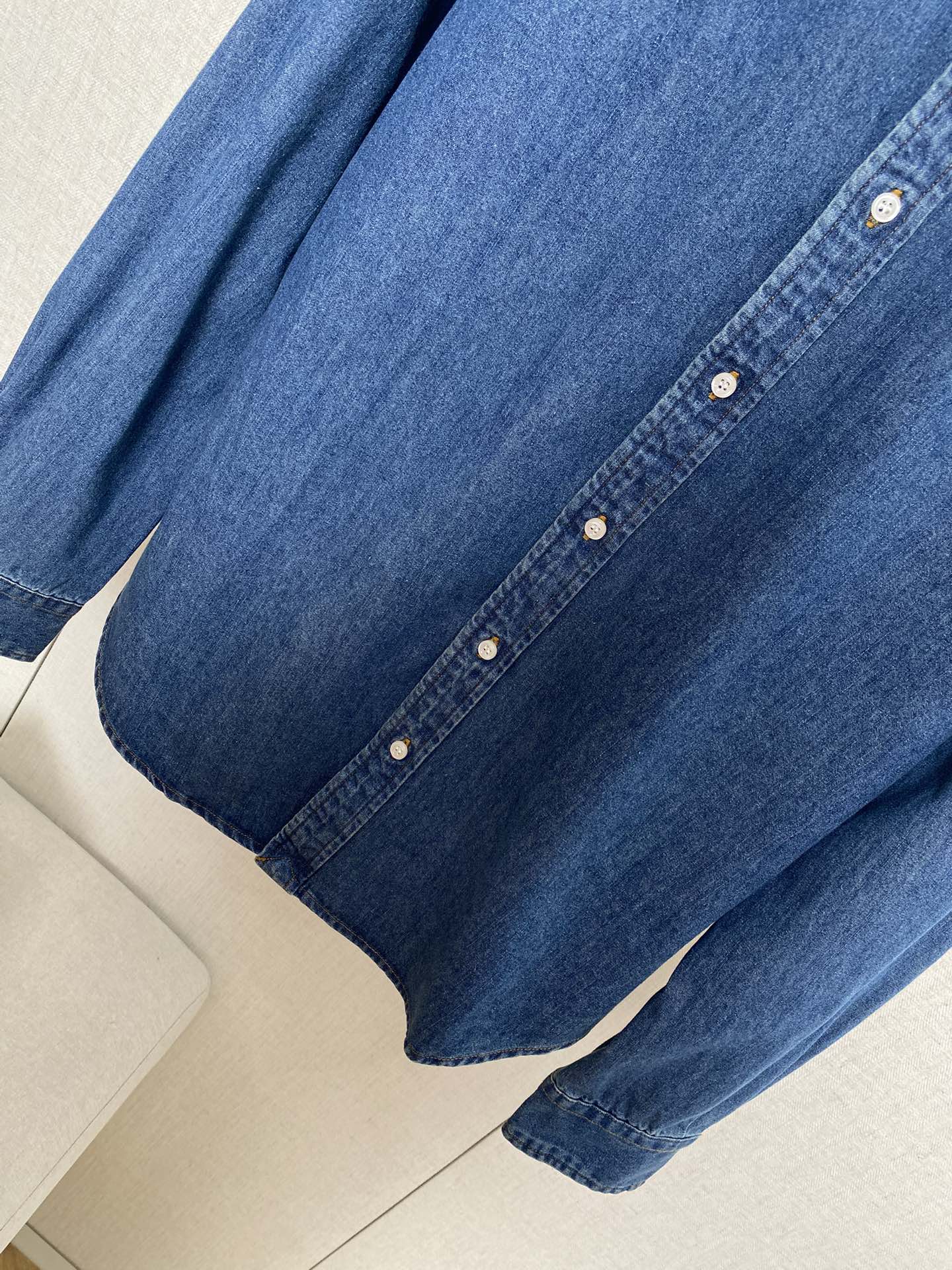 Ralph Lauren Denim-Hemd – Blaues Button-Down mit Stickerei & Loafern