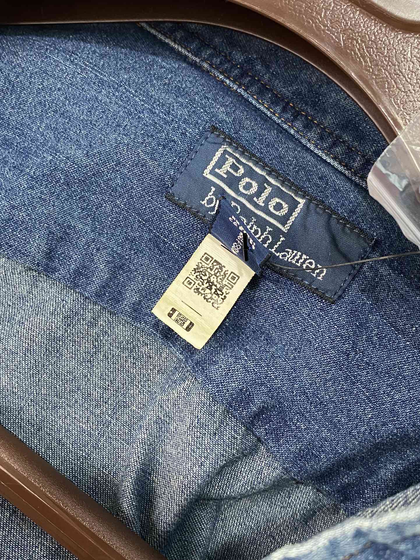 Ralph Lauren Denim-Hemd – Blaues Button-Down mit Stickerei & Loafern