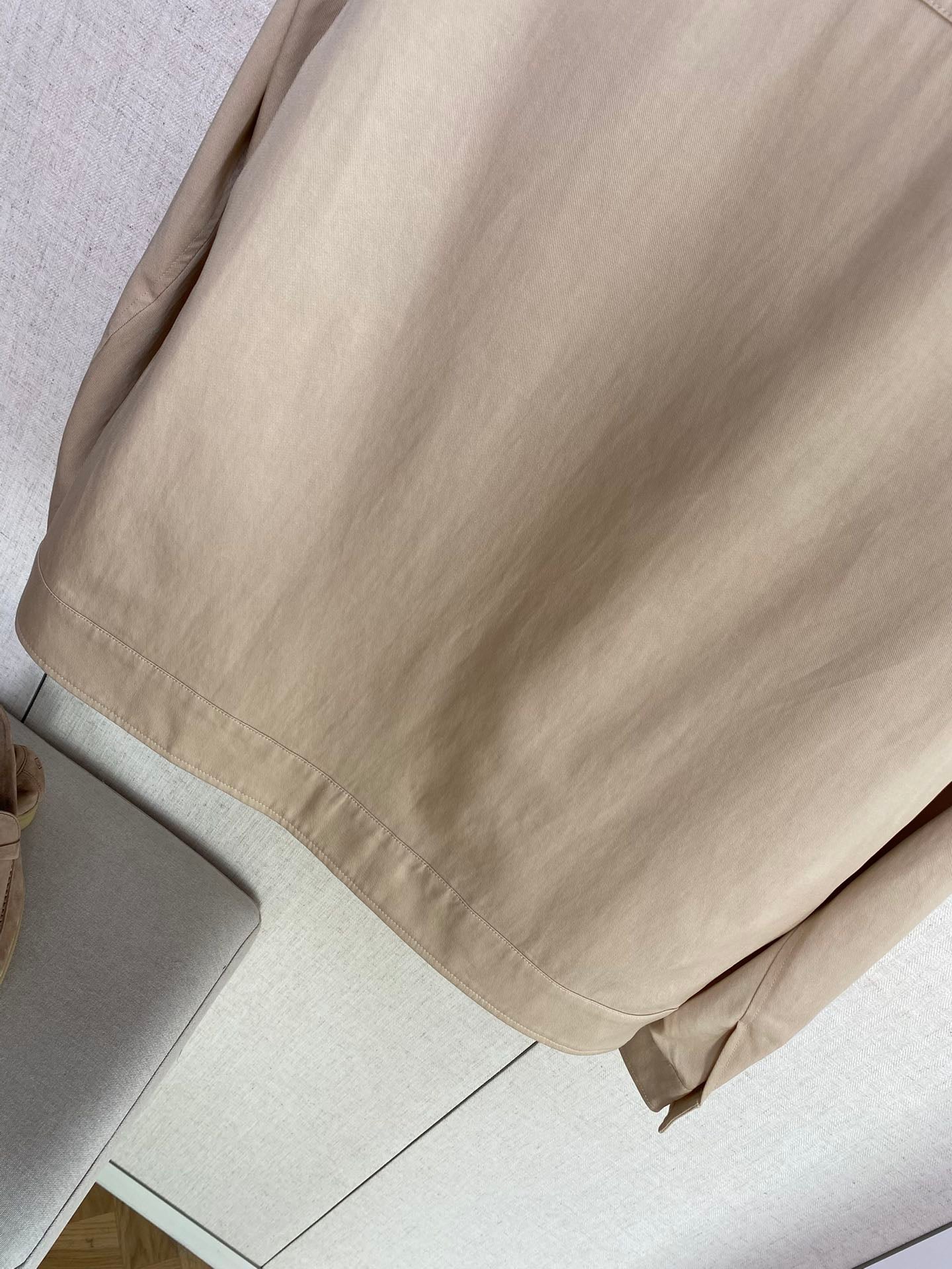 ZEGNA Loafer aus Veloursleder mit goldfarbener Spange Beige
