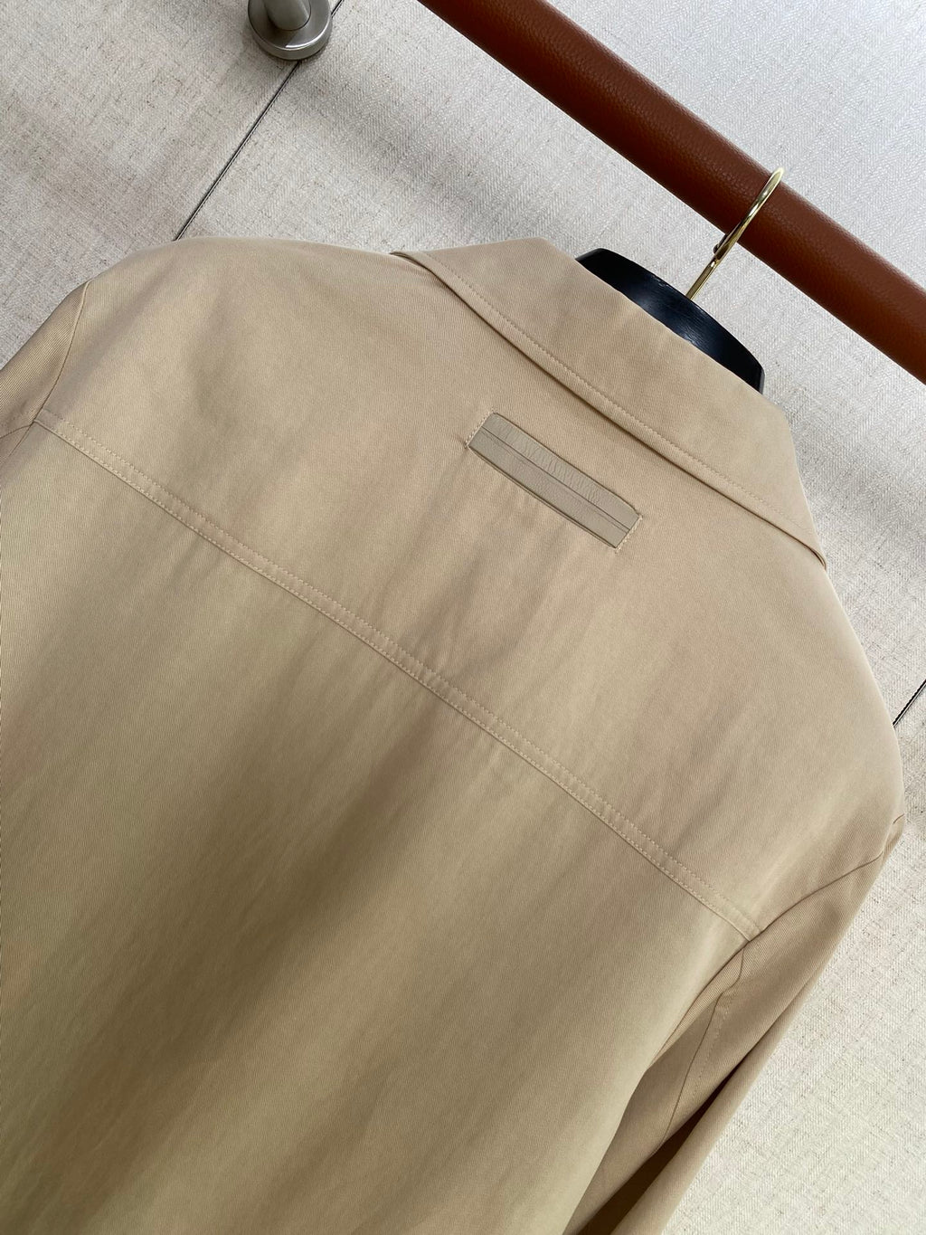 ZEGNA Loafer aus Veloursleder mit goldfarbener Spange Beige