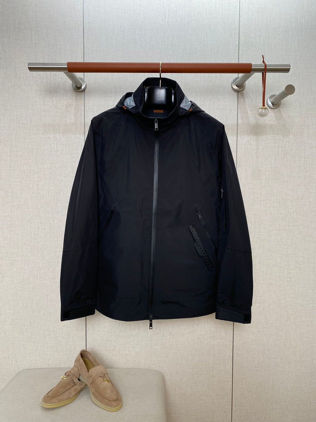 ZEGNA Waterproof Kapuzenjacke in Schwarz