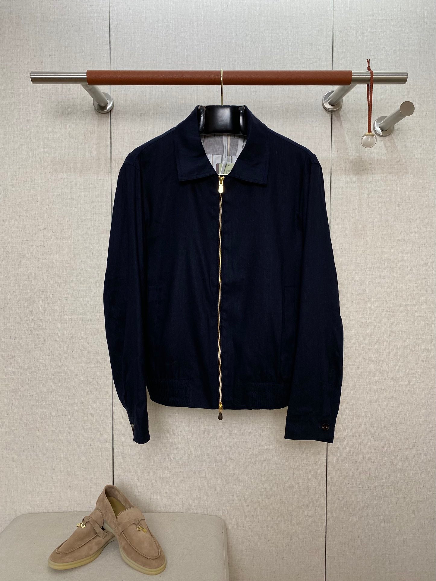 Brunello Cucinelli Elegante Herrenjacke mit Reißverschluss – Navy Blau