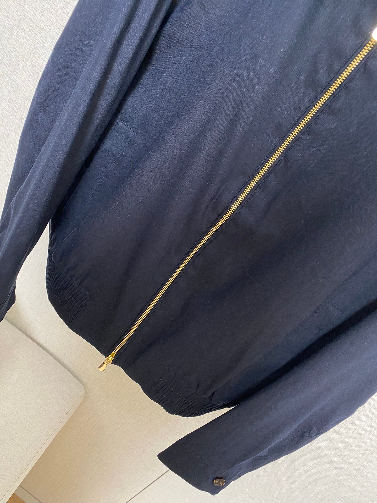 Brunello Cucinelli Elegante Herrenjacke mit Reißverschluss – Navy Blau