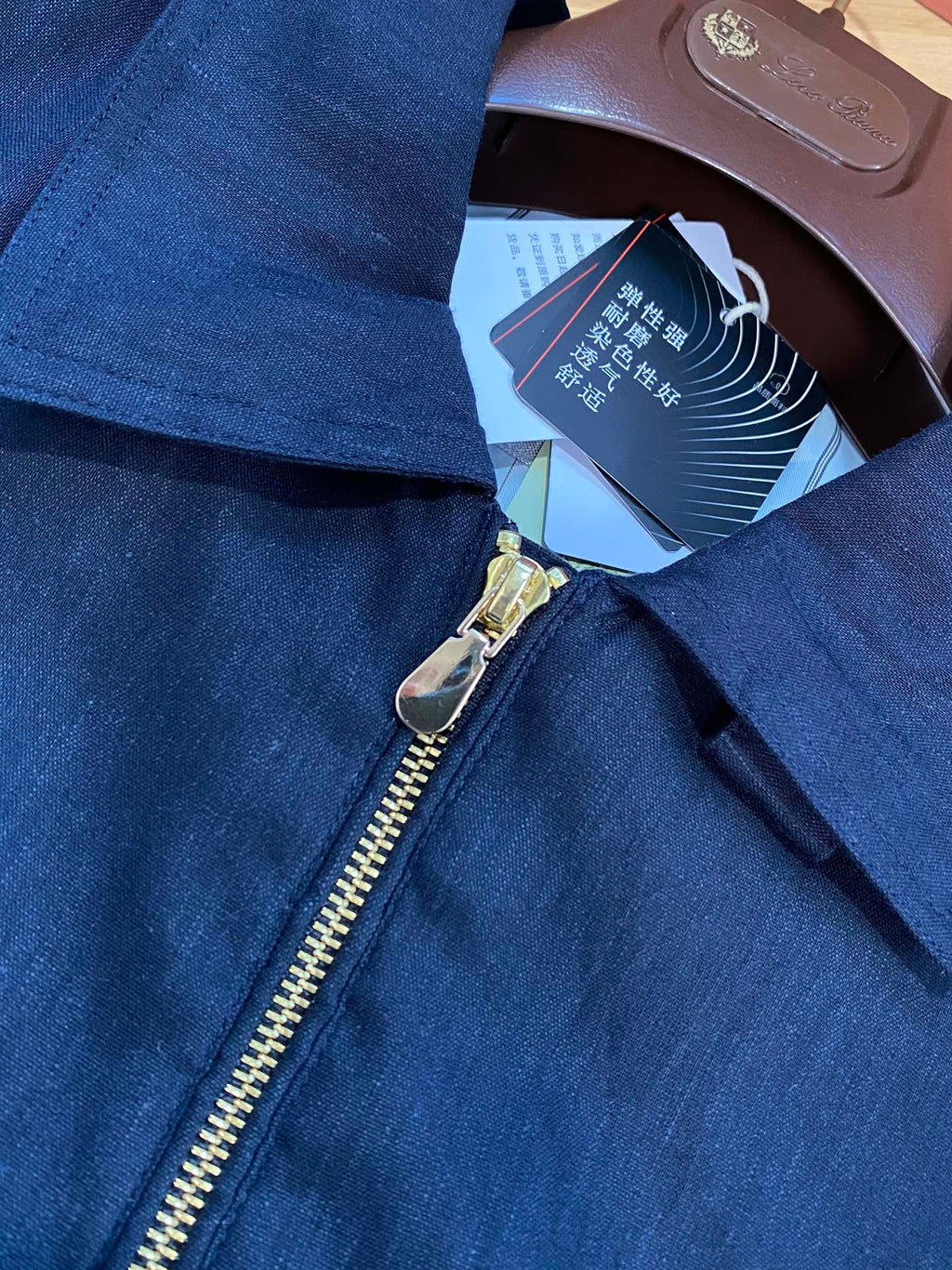 Brunello Cucinelli Elegante Herrenjacke mit Reißverschluss – Navy Blau