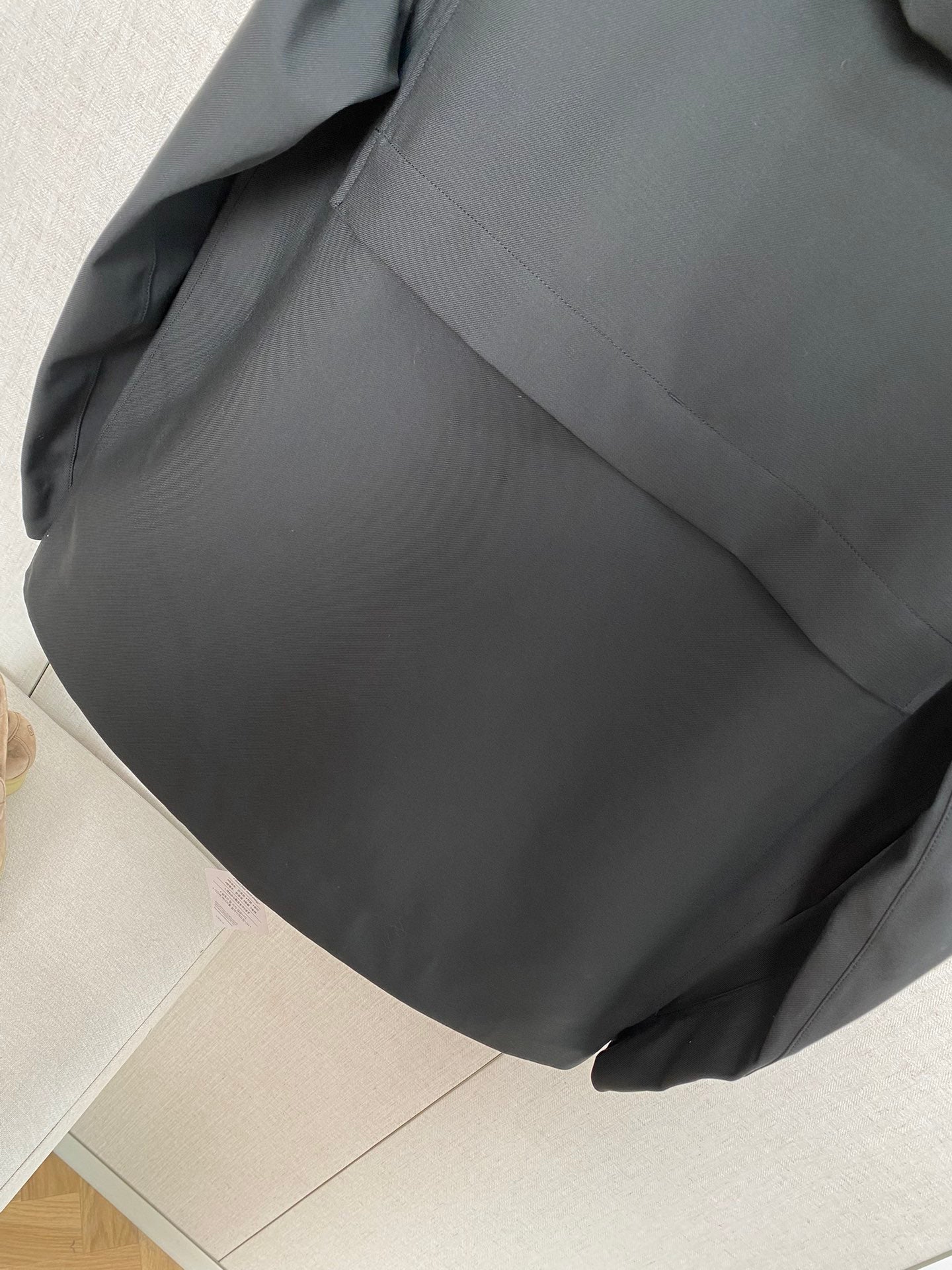 Loro Piana Schwarze Herren Jacke mit Kapuze, Frontklappe und Pattentaschen