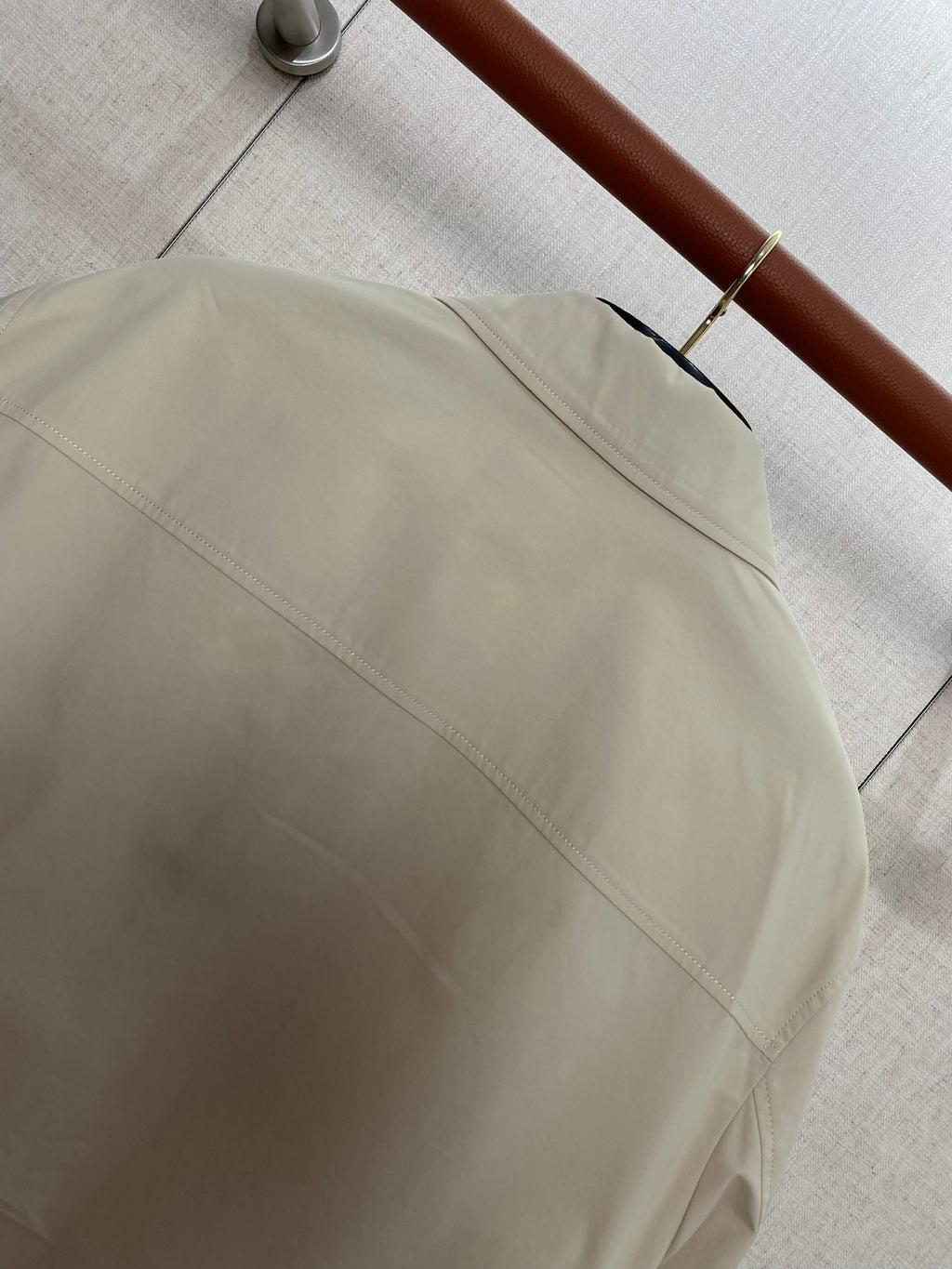 Brunello Cucinelli Hellbeige Herrenjacke – Leichte Übergangsjacke mit Druckknöpfen