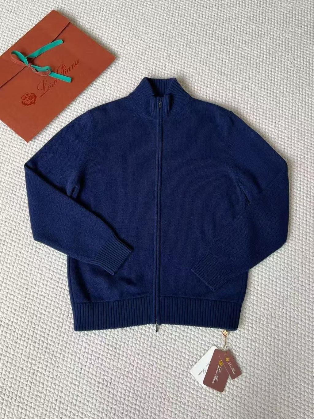 Loro Piana Baby Cashmere Strickjacke