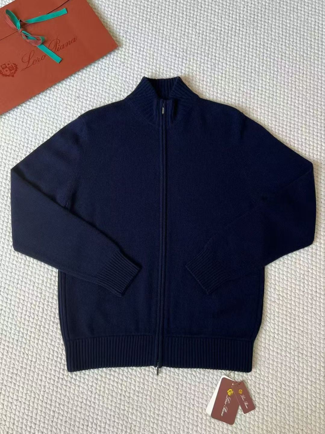 Loro Piana Strickjacke in Dunkelblau