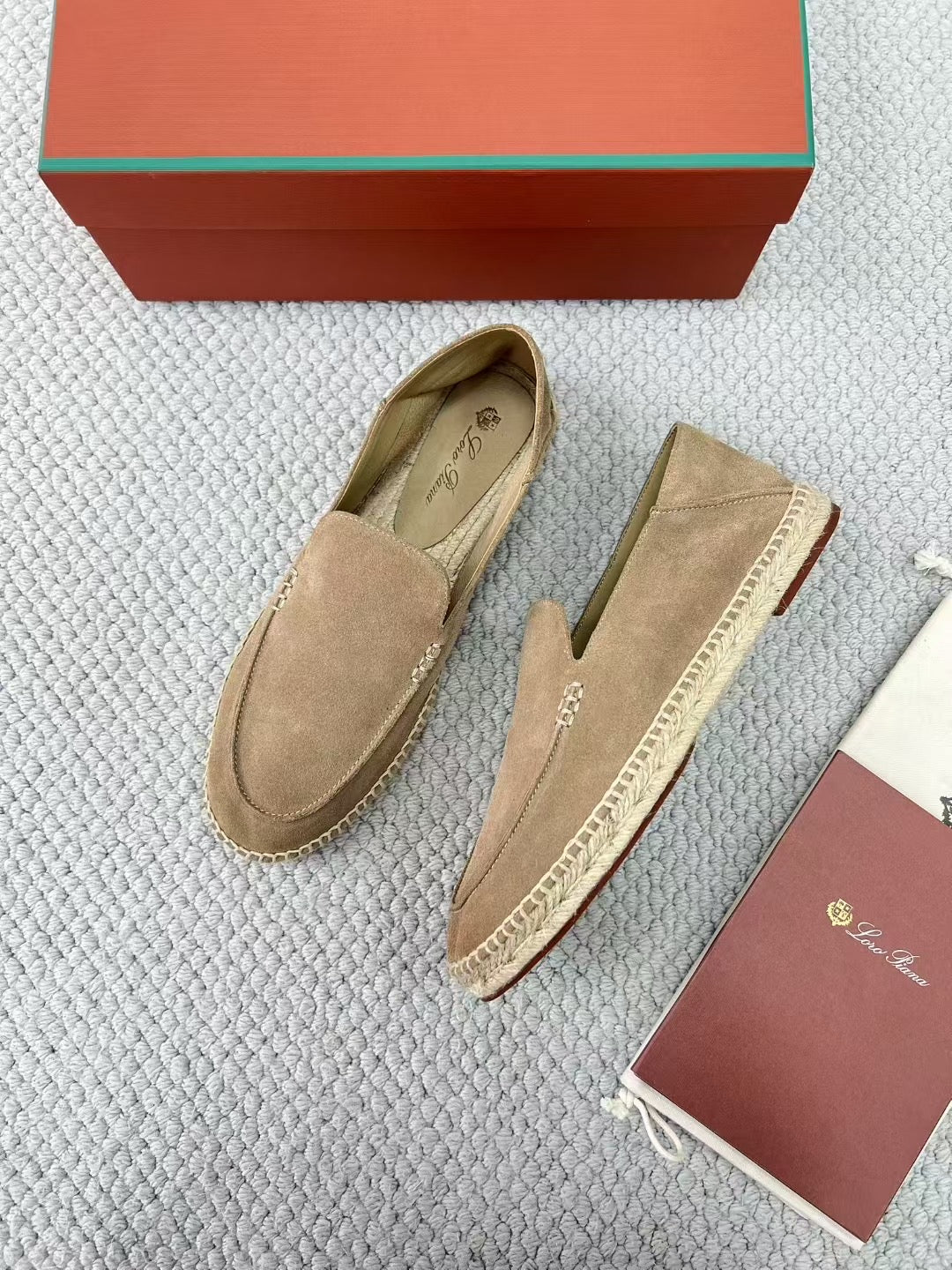 Loro Piana Herren-Espadrilles aus Wildleder in Beige