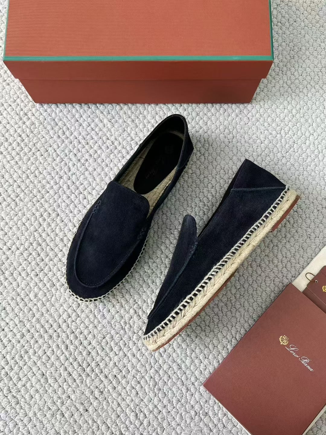 Loro Piana Herren-Espadrilles aus Wildleder in Dunkelblau