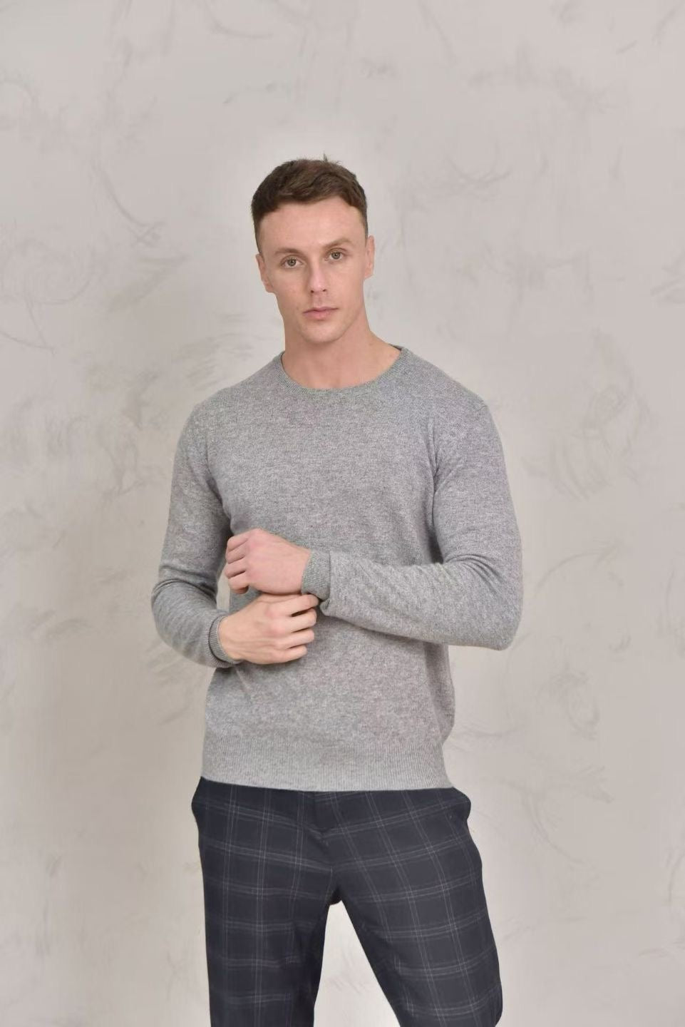 ZEGNA Herren Pullover aus feiner Wolle in Hellgrau