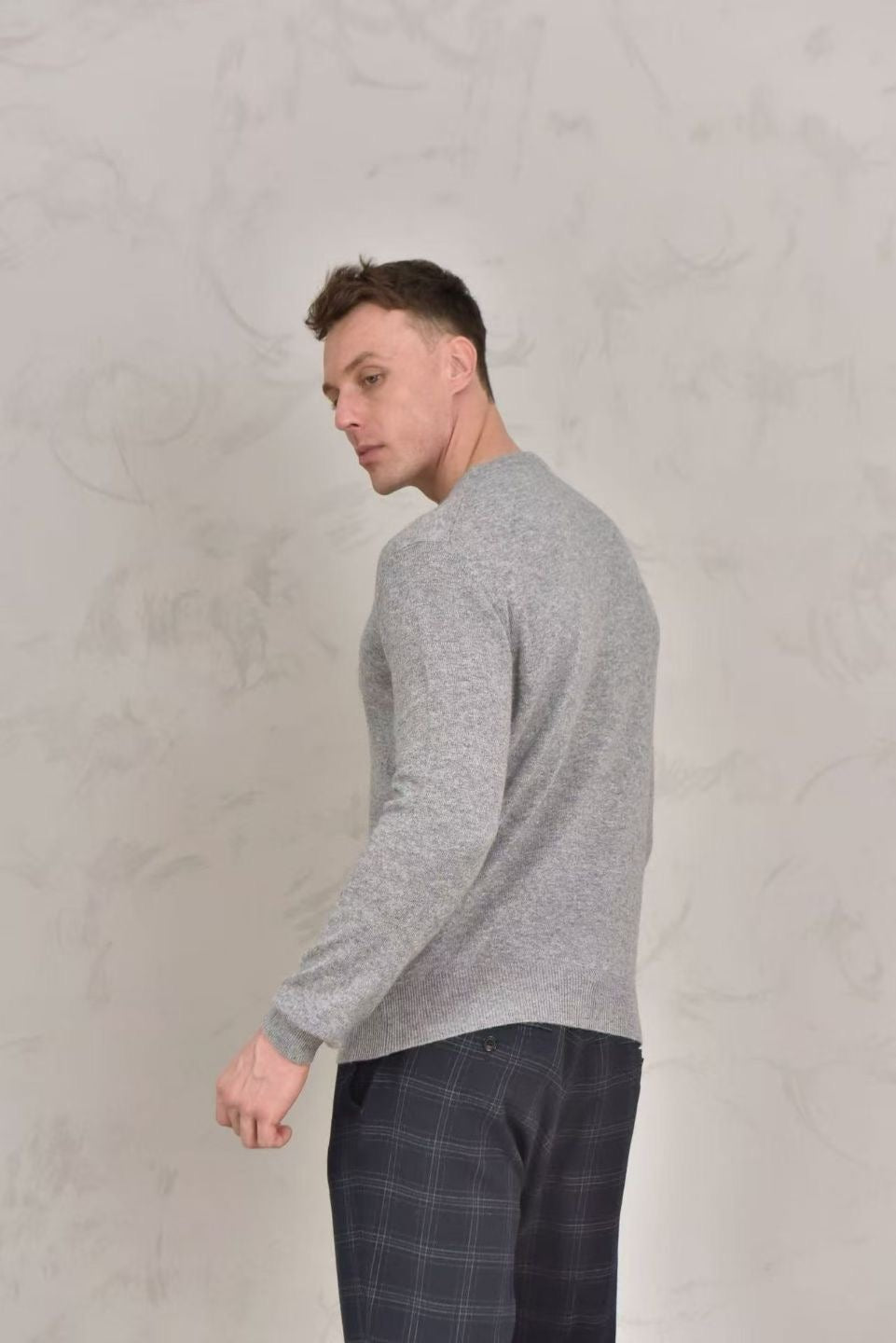 ZEGNA Herren Pullover aus feiner Wolle in Hellgrau