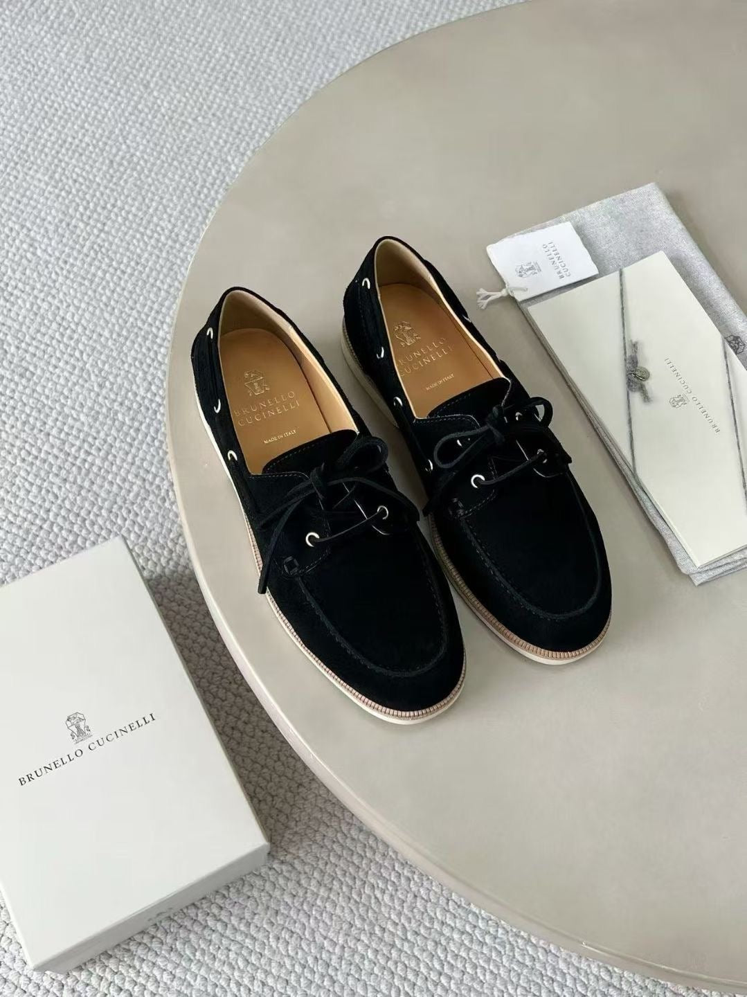 Brunello Cucinelli Herren Wildleder-Loafer in Schwarz – Elegante Mokassins