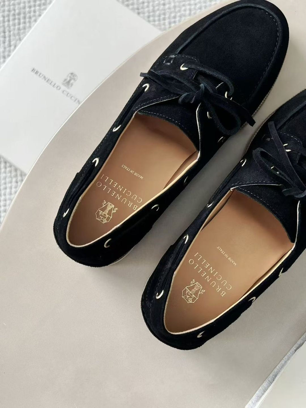 Brunello Cucinelli Herren Wildleder-Loafer in Schwarz – Elegante Mokassins