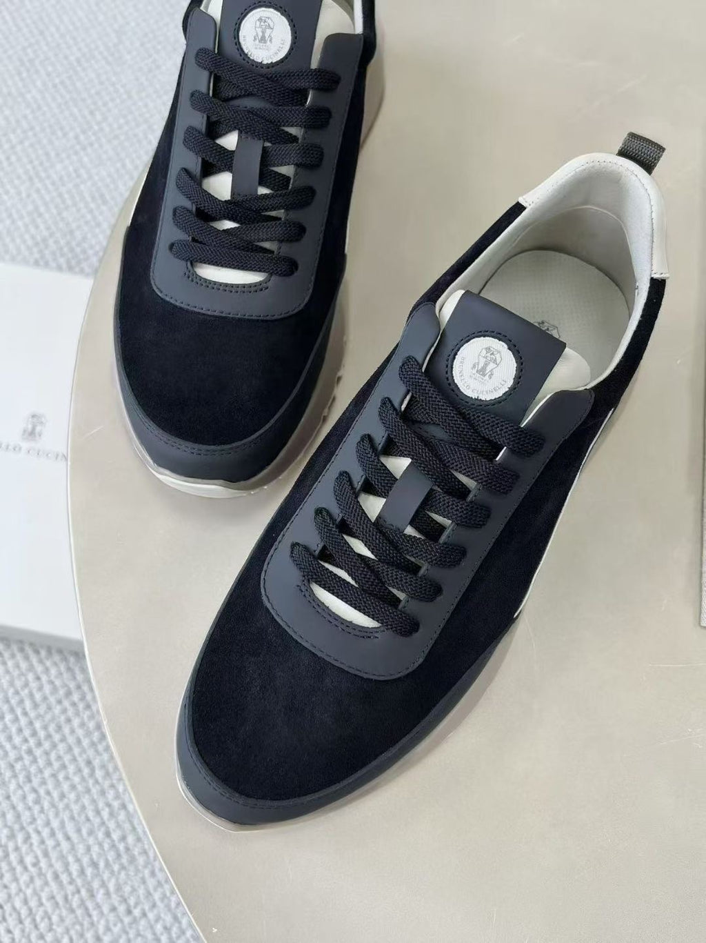 Brunello Cucinelli Sneaker in Navy – Luxuriöse Herren-Sneaker aus Leder & Velours