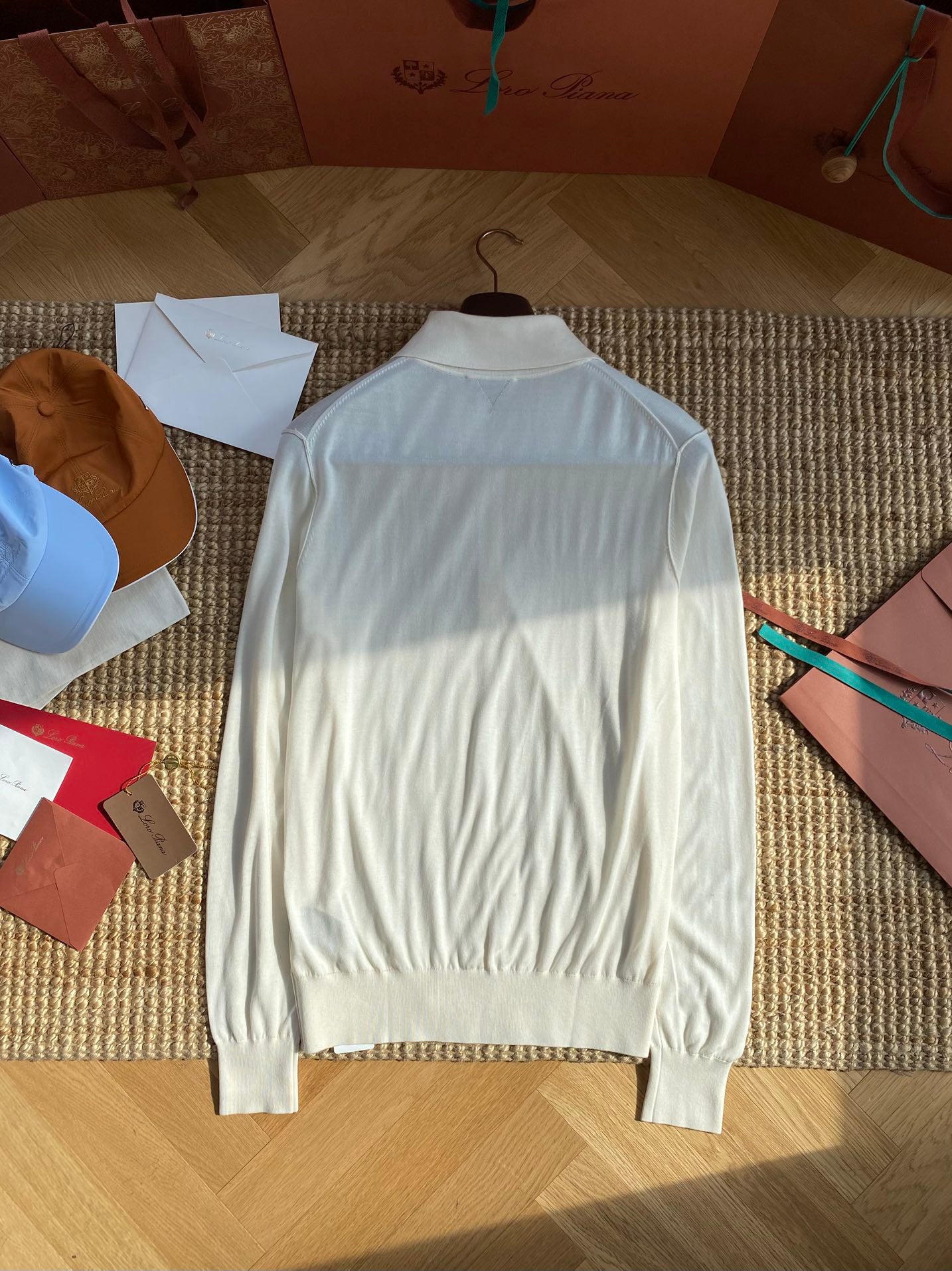 Bottega Veneta Herren Langarm-Polo – Cremefarbenes Shirt mit 5-Knopf