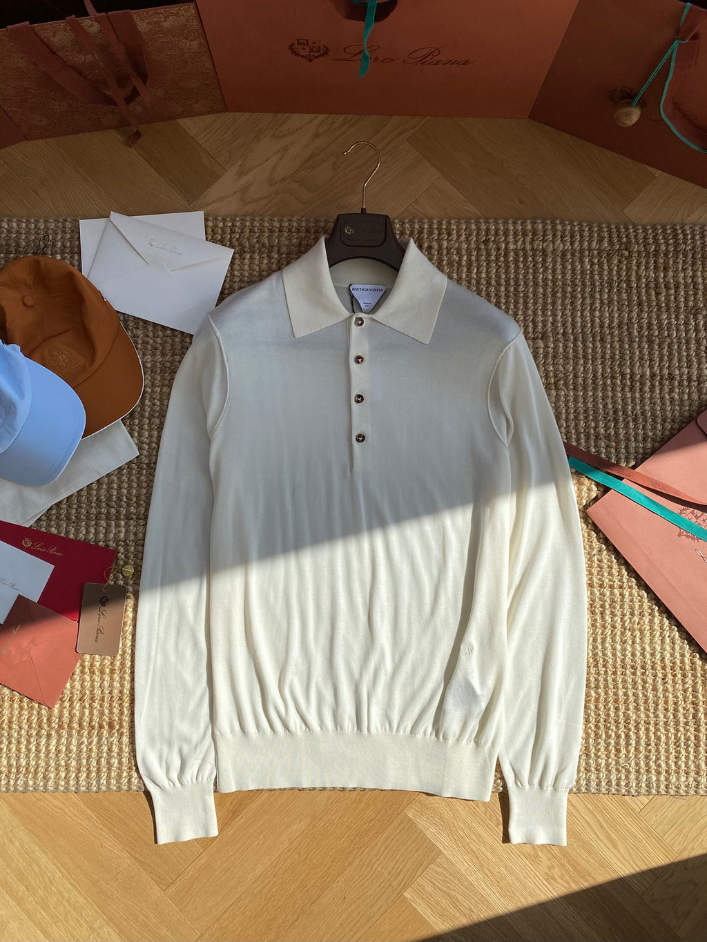 Bottega Veneta Herren Langarm-Polo – Cremefarbenes Shirt mit 5-Knopf