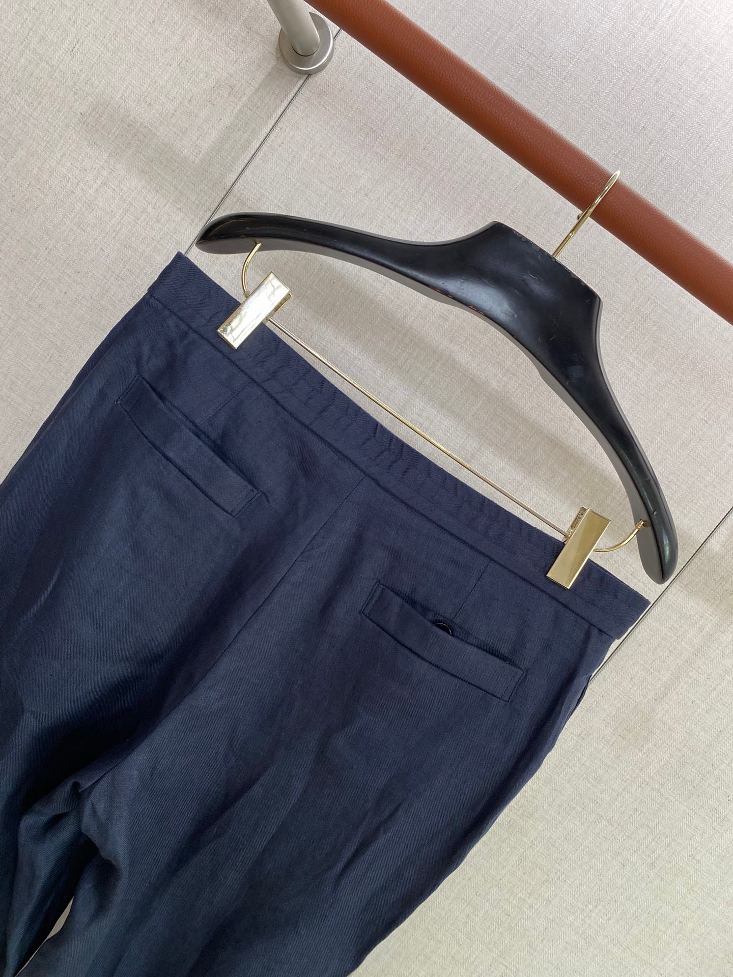 ZEGNA Dunkelblaue Leinenhose in schlanker Passform