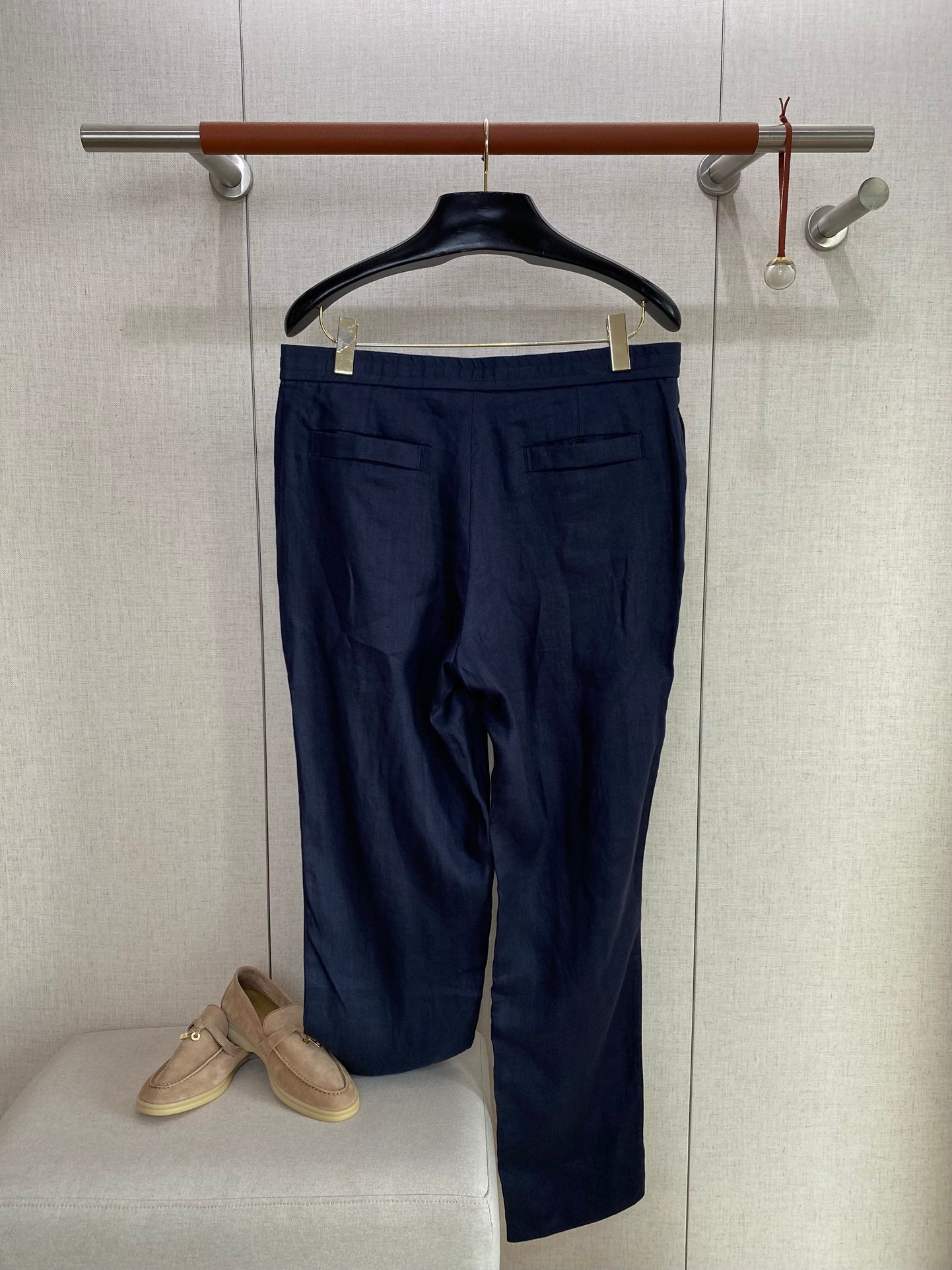 ZEGNA Dunkelblaue Leinenhose in schlanker Passform