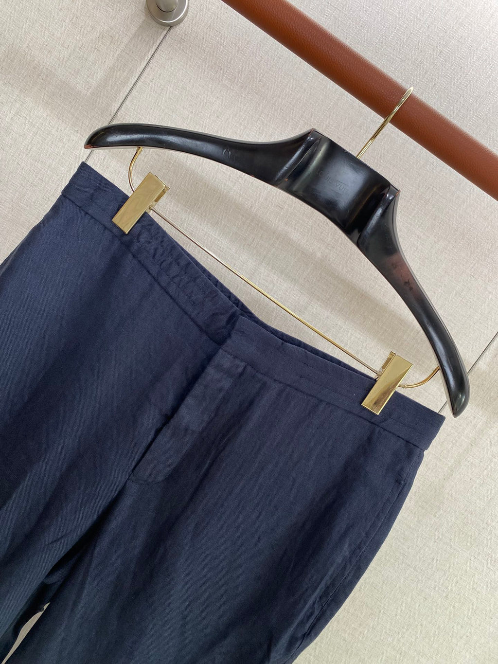 ZEGNA Dunkelblaue Leinenhose in schlanker Passform