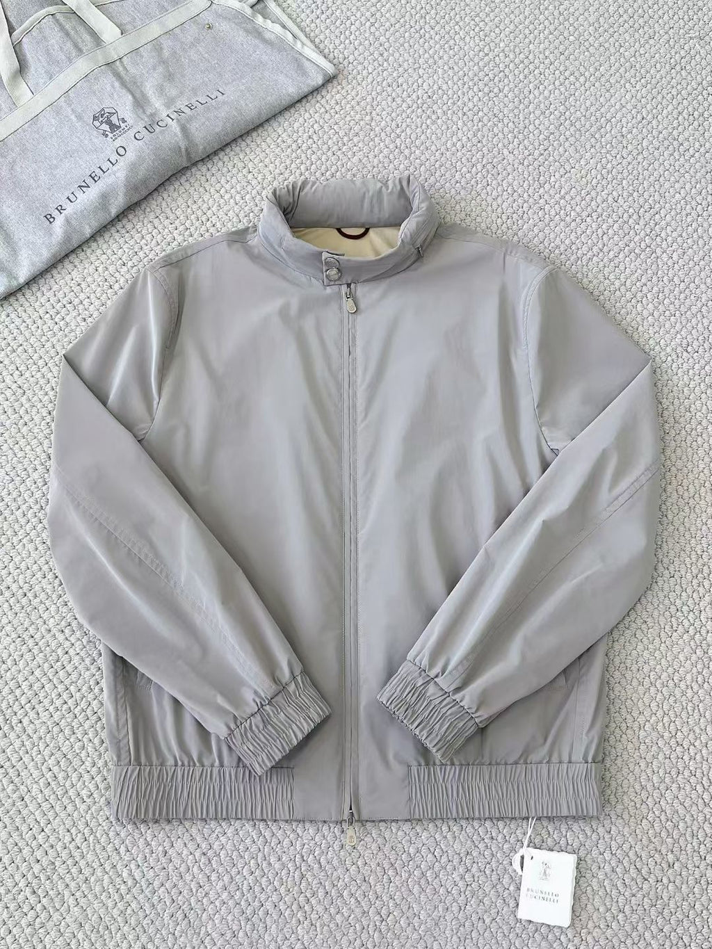 Brunello Cucinelli – Leichte Herrenjacke mit elastischem Bund und Innenfutter