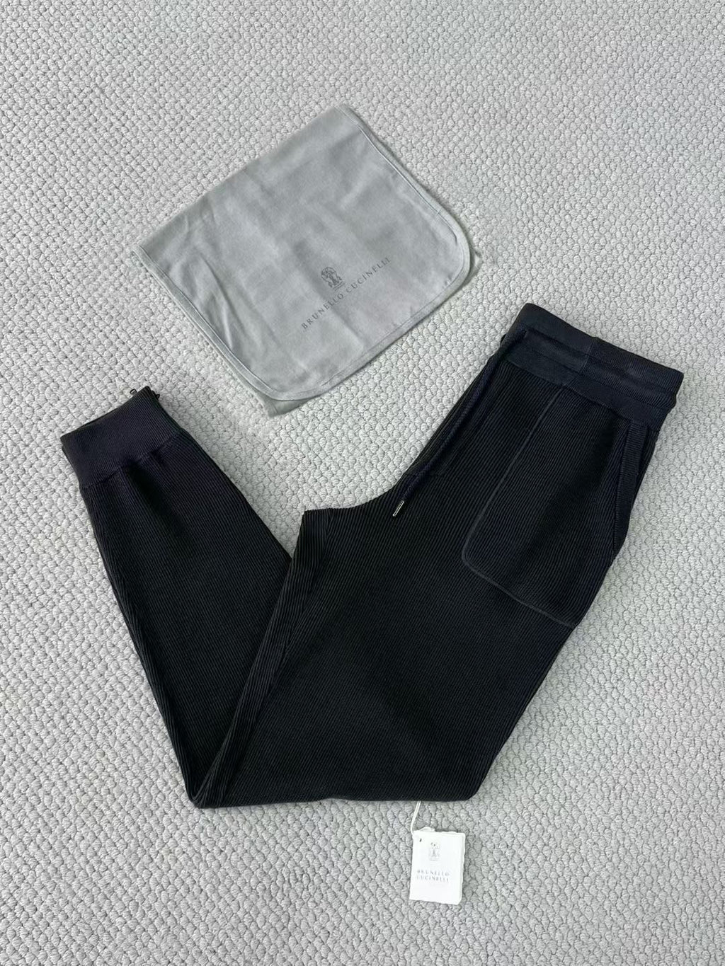 Brunello Cucinelli – Schwarze Loungehose aus Kaschmir-Mix