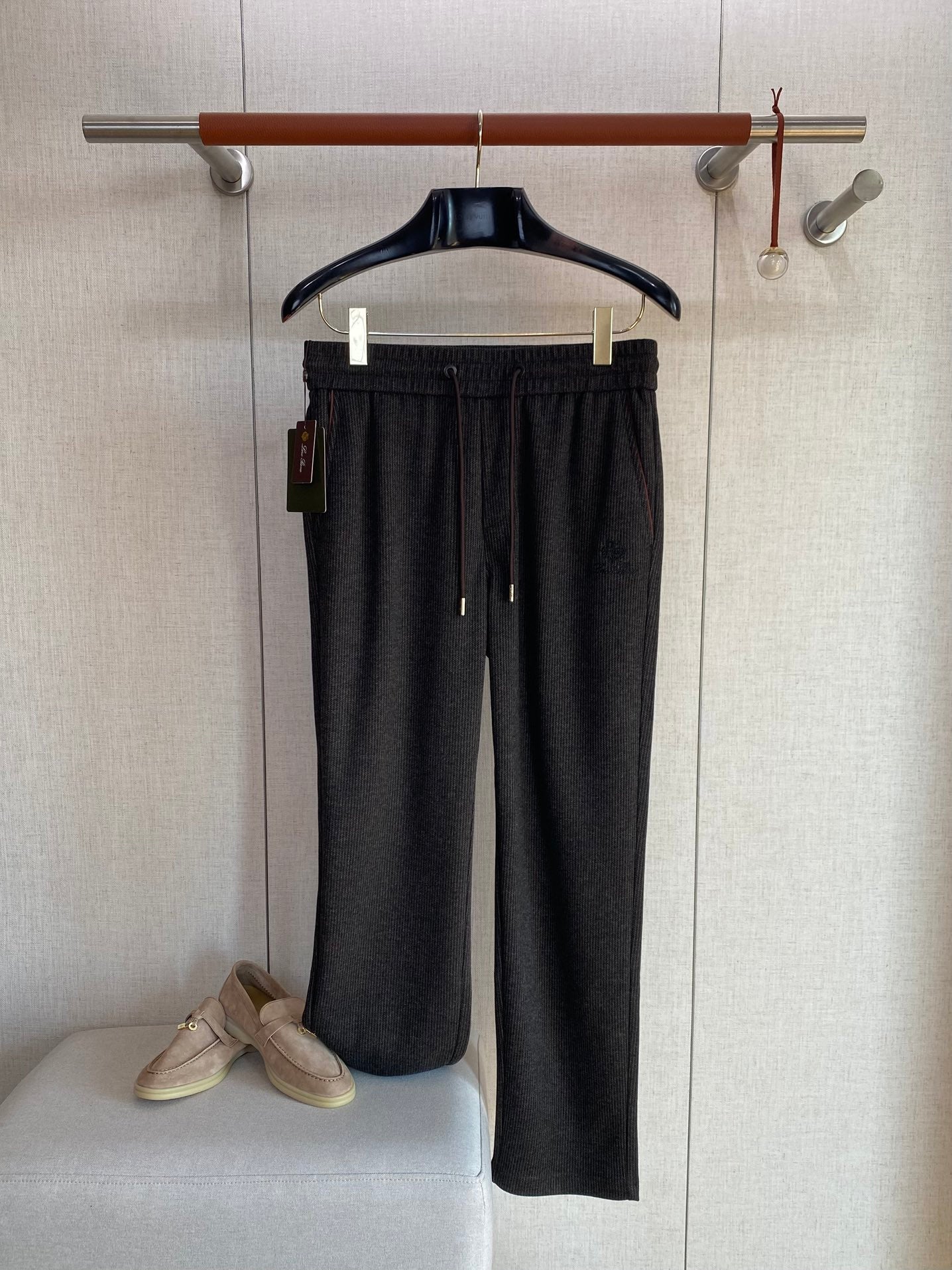 Loro Piana Loungehose Dunkelgrau – Weiche Freizeit- und Relaxhose mit Kordelzug