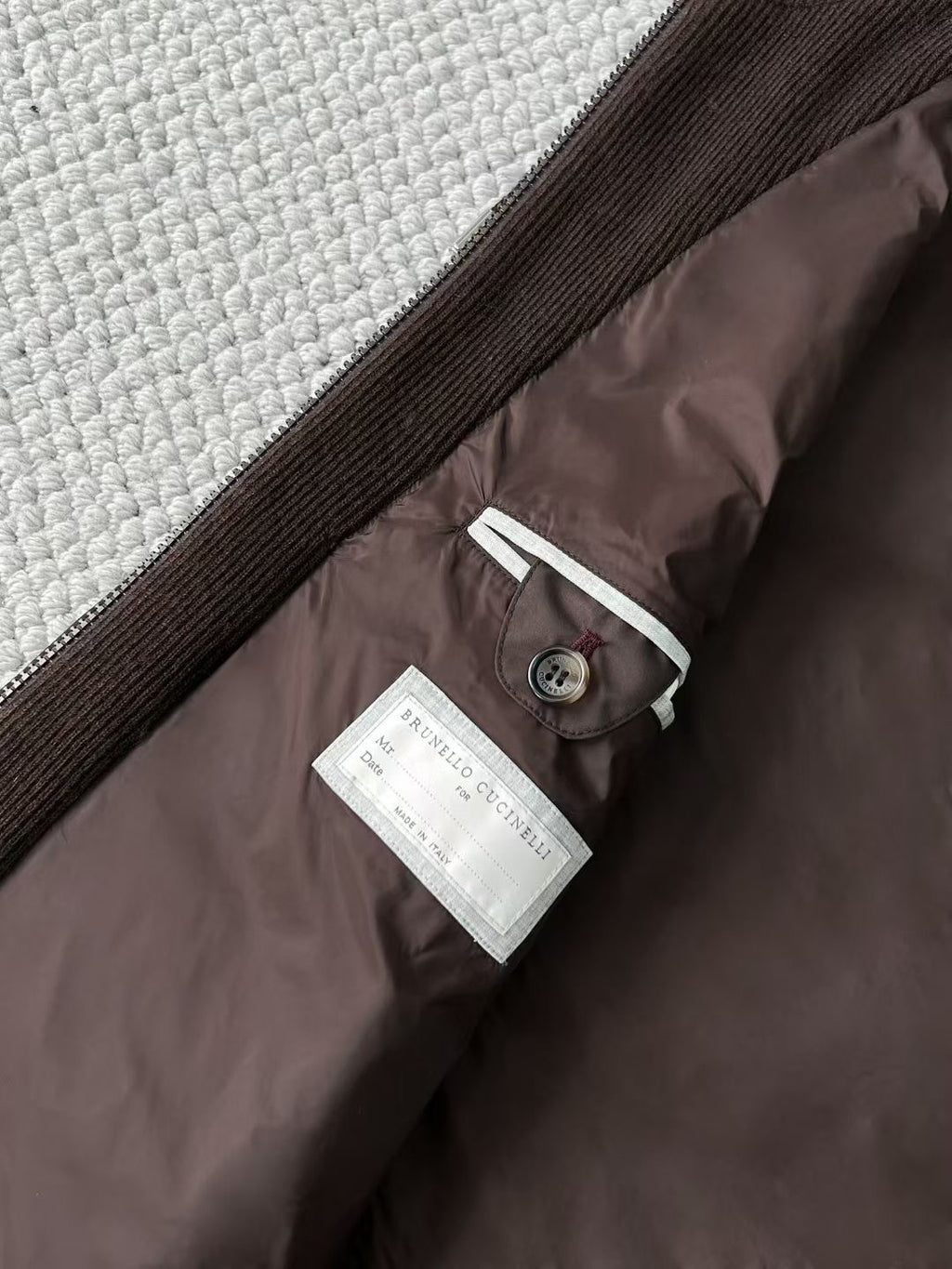 Brunello Cucinelli Steppweste mit Kapuze – Gefütterte Winterweste in Braun