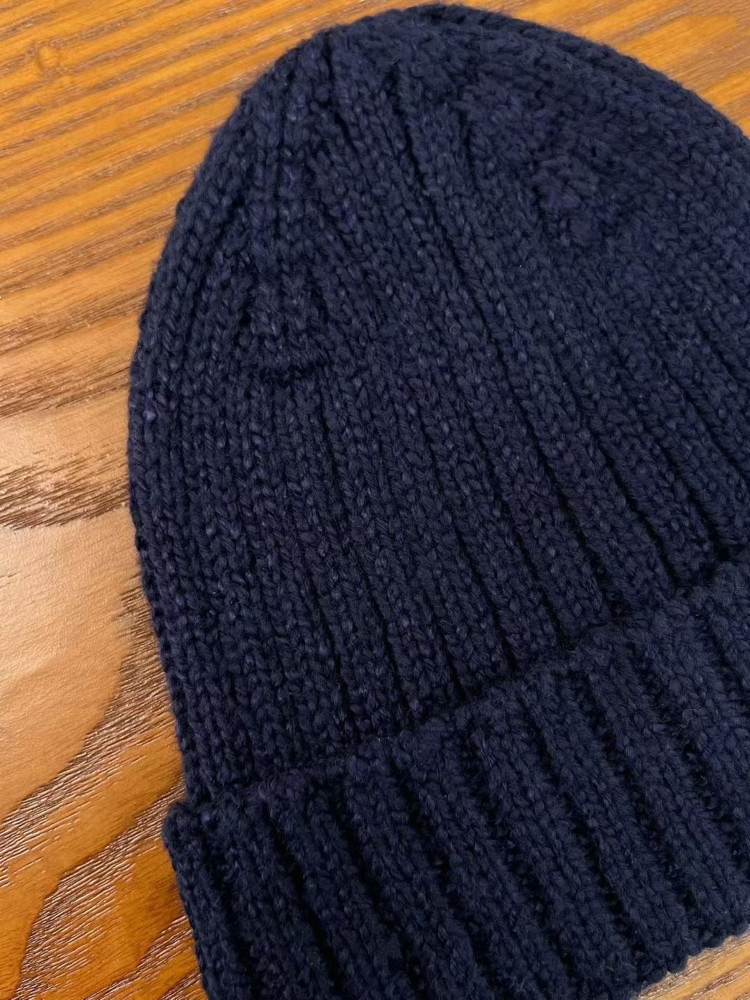 Lora Piana Strickmütze aus Wolle – Wintermütze in Dunkelblau mit Umschlag