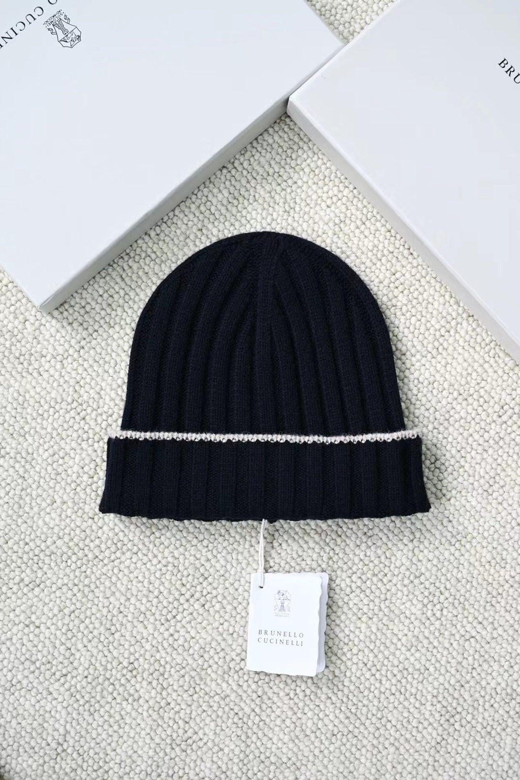 Brunello Cucinelli – Geripptes Beanie aus Cashmere mit Kontrastkante